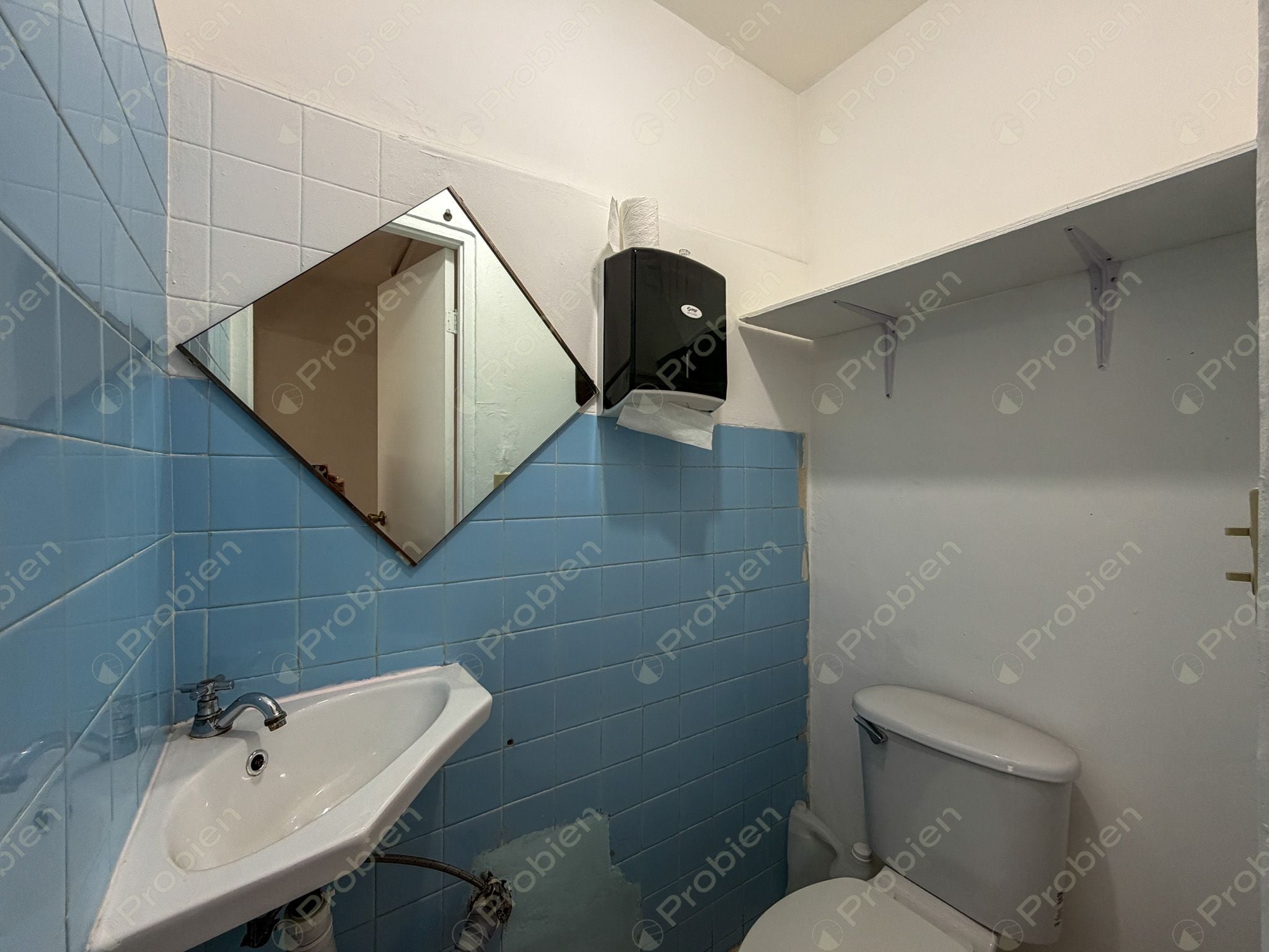 Oficinas o consultorios en renta en Calle Cuarta Díaz Mirón, Zona Centro de Tijuana - Foto 13 de 14