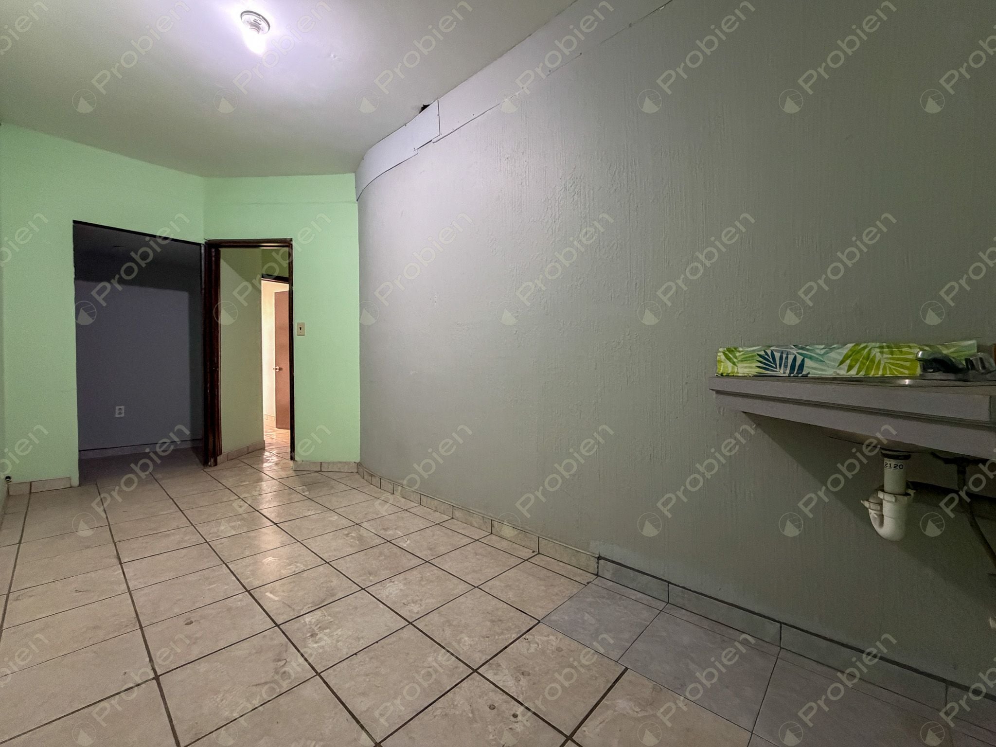 Oficinas o consultorios en renta en Calle Cuarta Díaz Mirón, Zona Centro de Tijuana - Foto 9 de 14