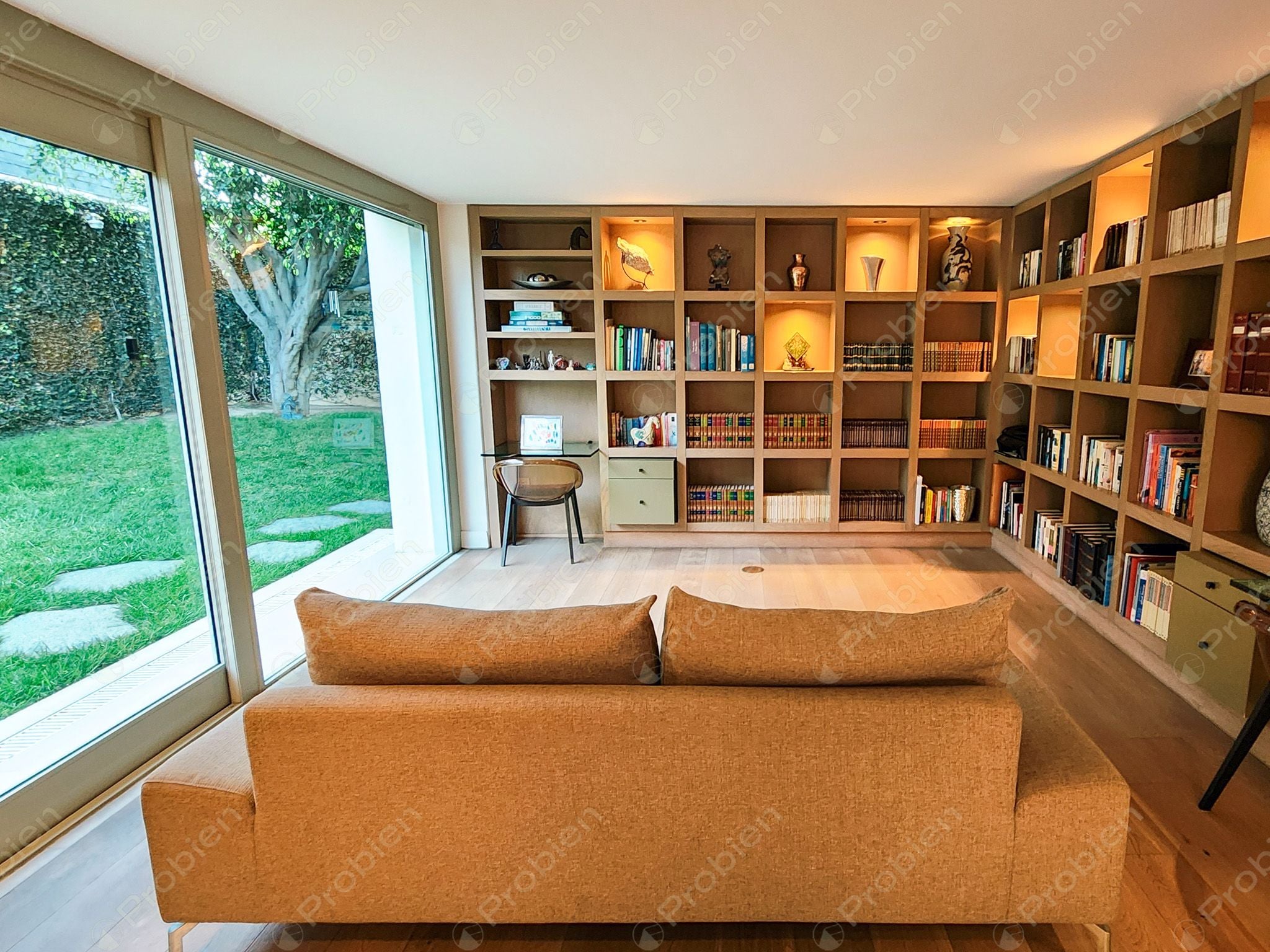 Casa en renta en Lomas de Agua Caliente, residencia de lujo con amplios espacios en Tijuana - Foto 5 de 34