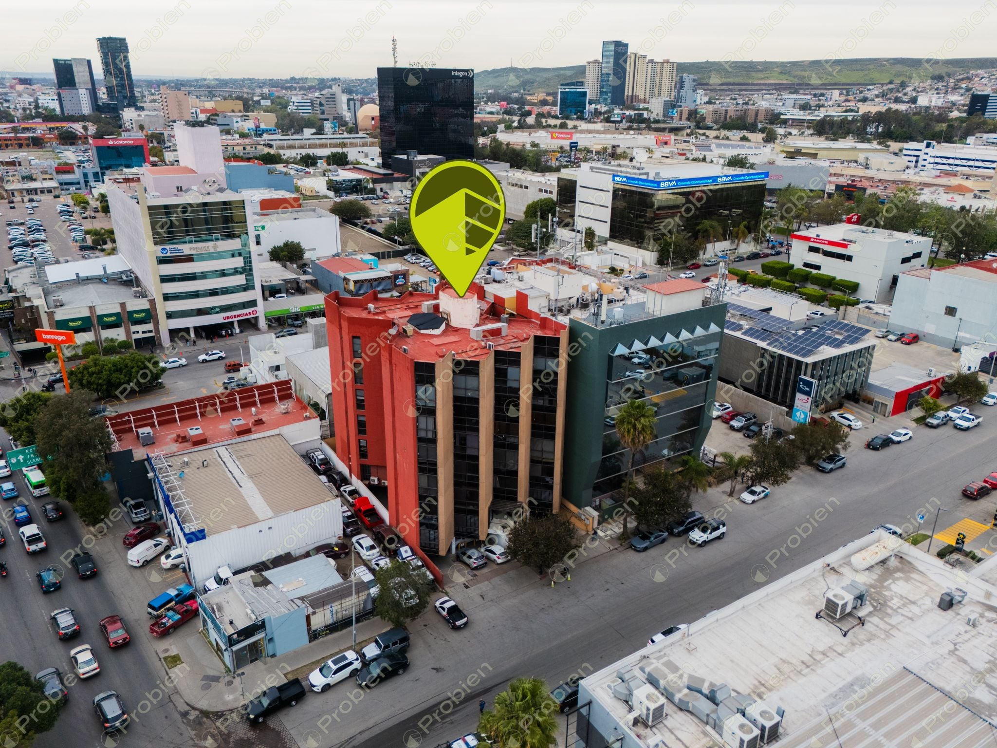 Oficina en venta en Zona Río, Tijuana, sobre Av. Luis Cabrera - Foto 1 de 20