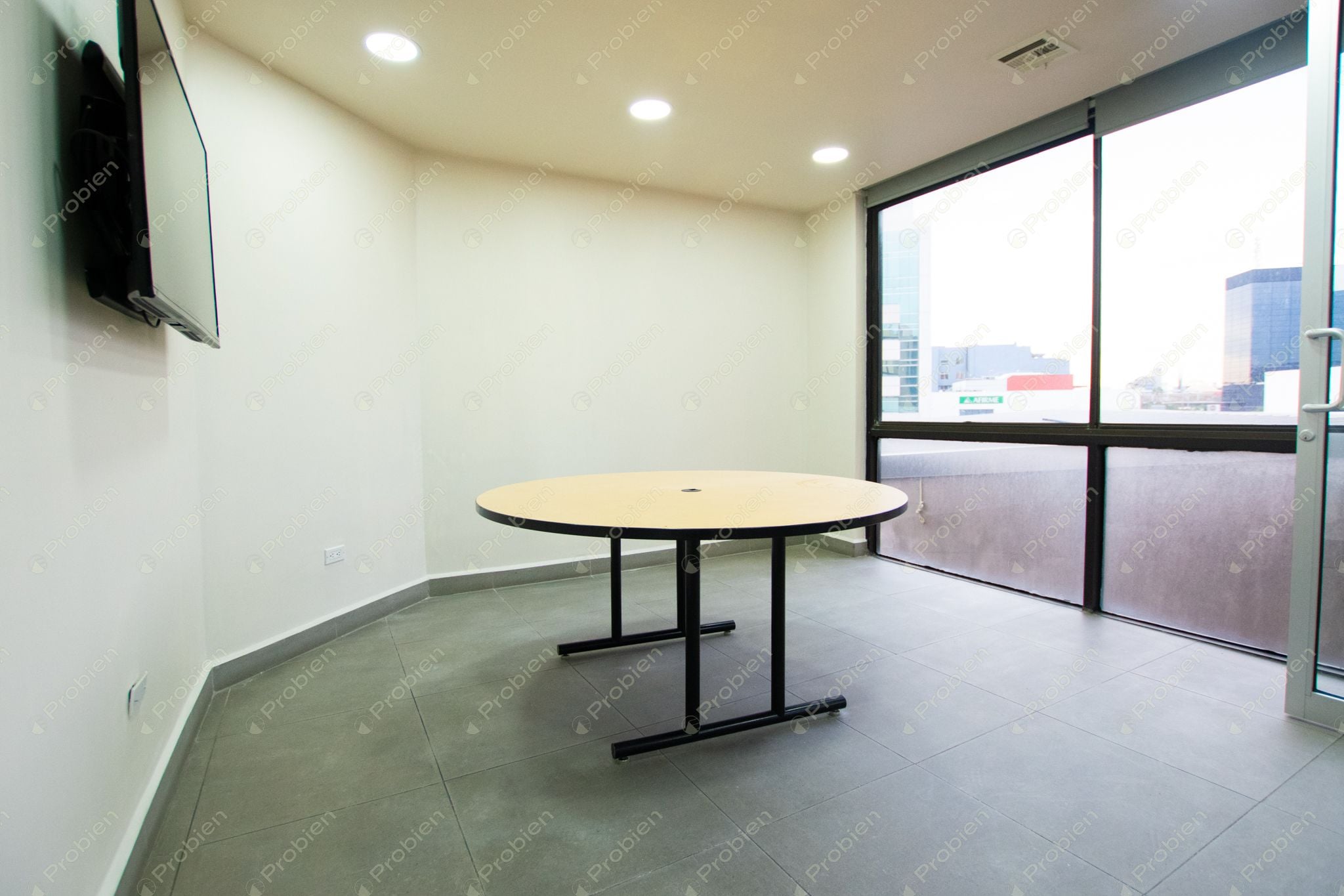 Oficina en venta en Zona Río, Tijuana, sobre Av. Luis Cabrera - Foto 10 de 20