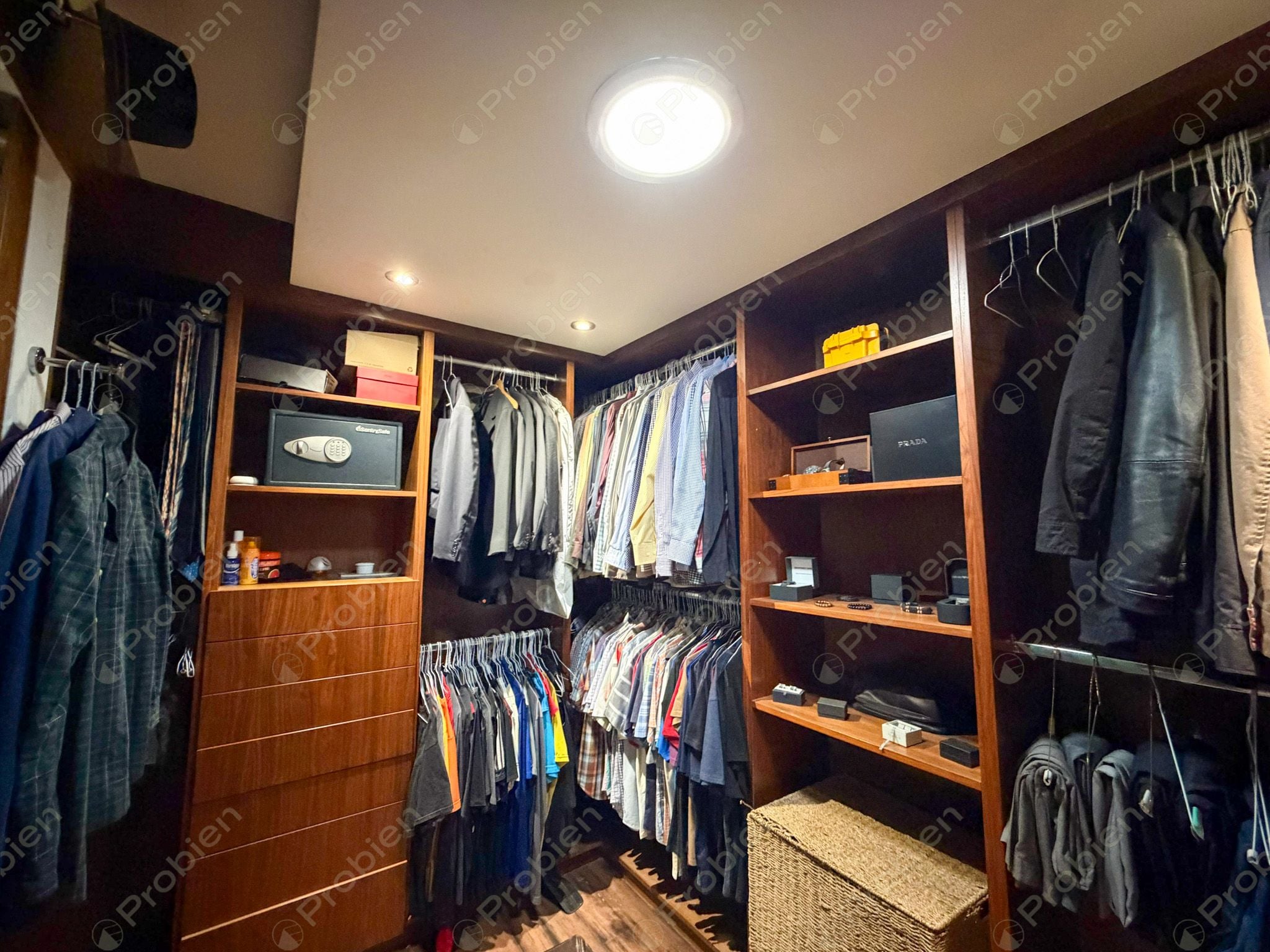 Casa en venta en Real del Mar Sección Brisas, residencia de 3 niveles cerca del mar en Tijuana - Foto 16 de 24