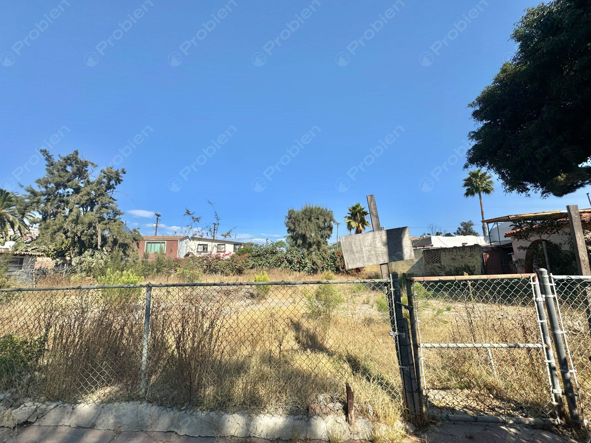 Terreno en Venta - Bungalos de Agua Caliente