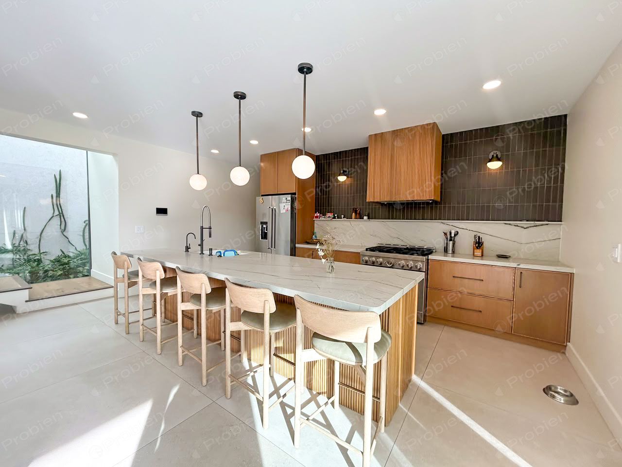Residencia de Lujo en Venta en Hacienda Agua Caliente | 4 Recámaras con Baño Privado, Porcelanosa y Excelentes Acabados - Foto 4 de 8