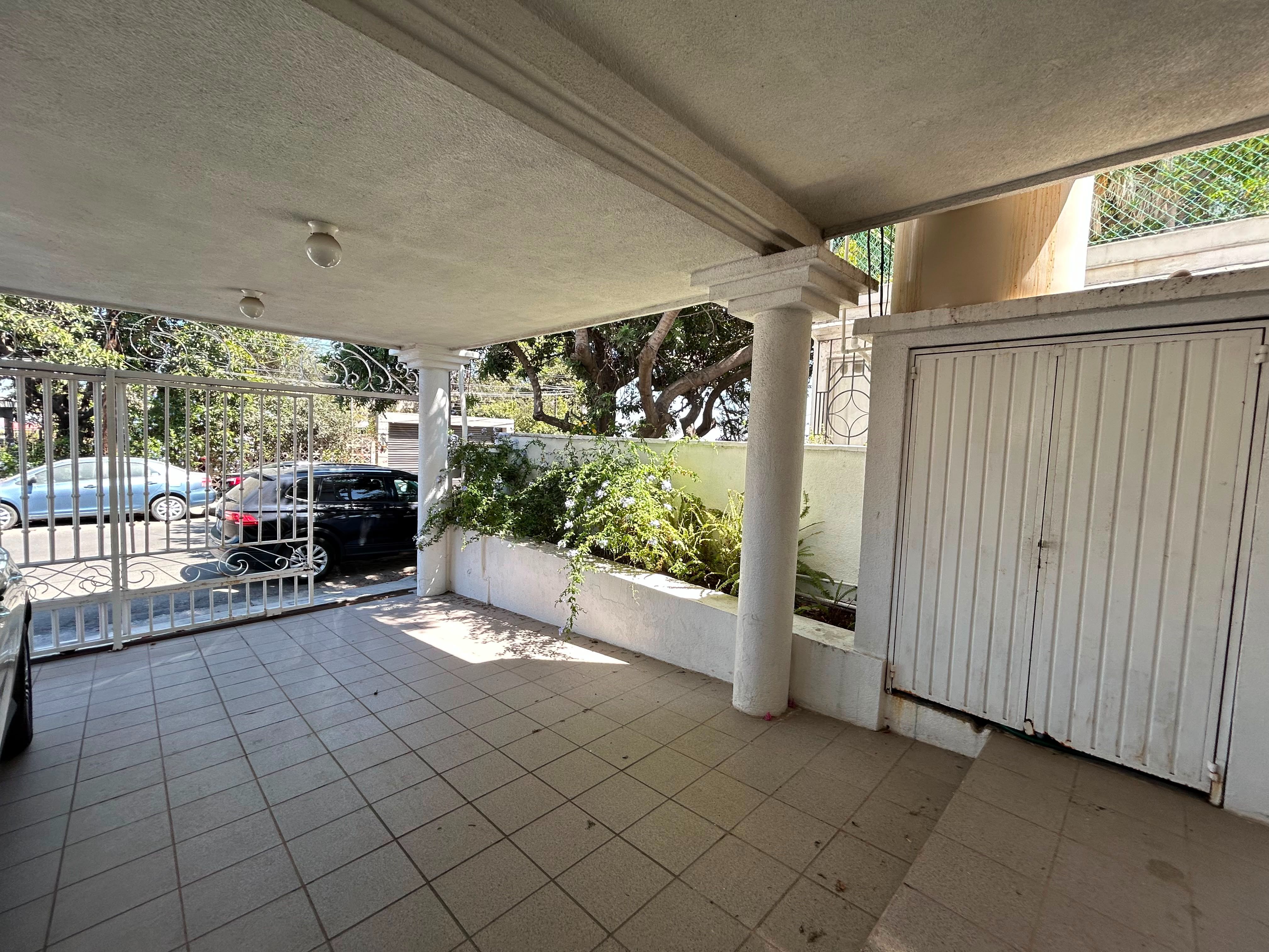 Departamento Dúplex en Renta en Hipódromo, 3 Recámaras con Chimenea y Cochera para 2 Autos - Foto 12 de 16