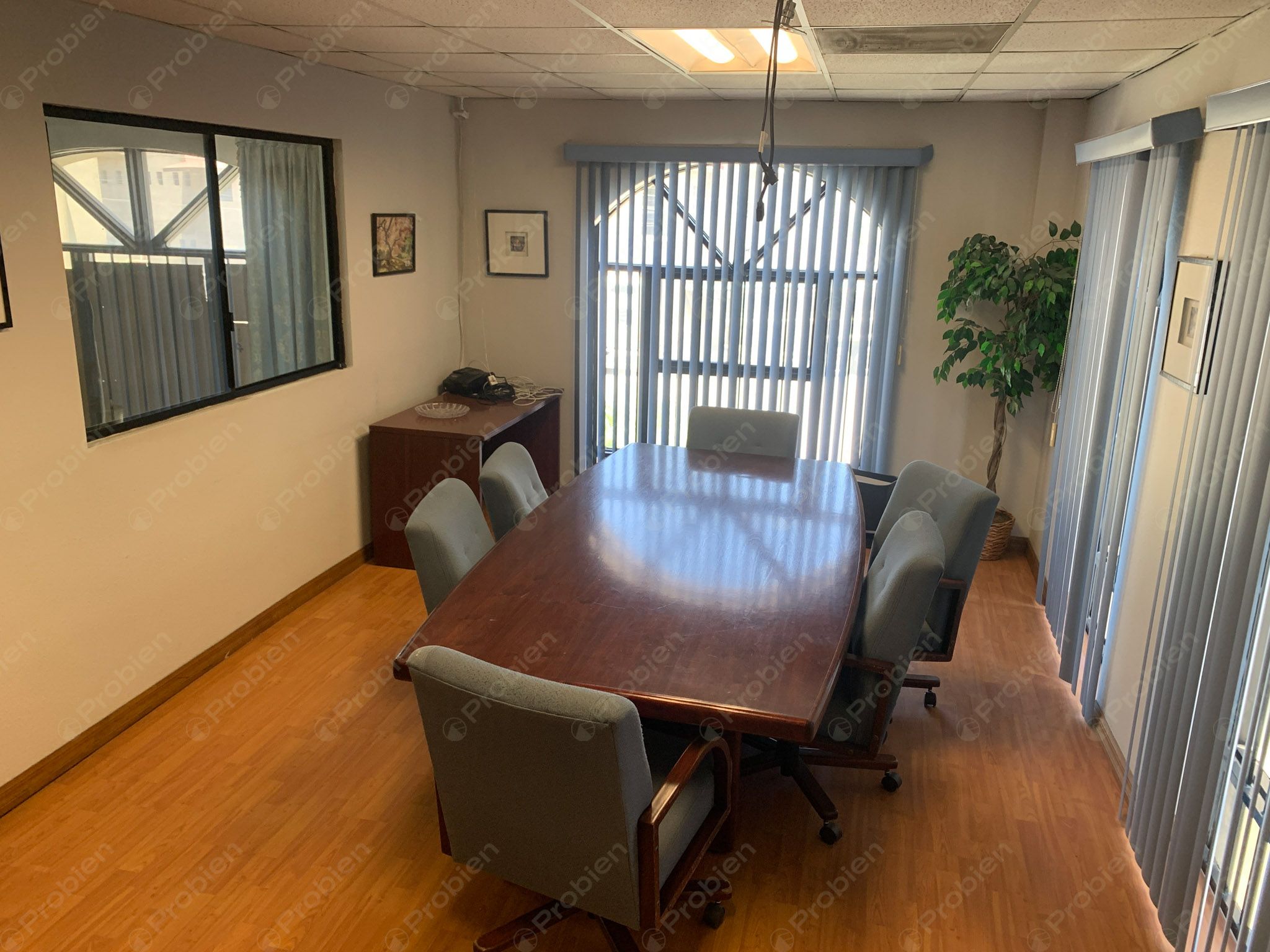 Bodega y Oficinas en Renta – Garita de Otay, Esquina con Alto Flujo Vehicular - Foto 5 de 7