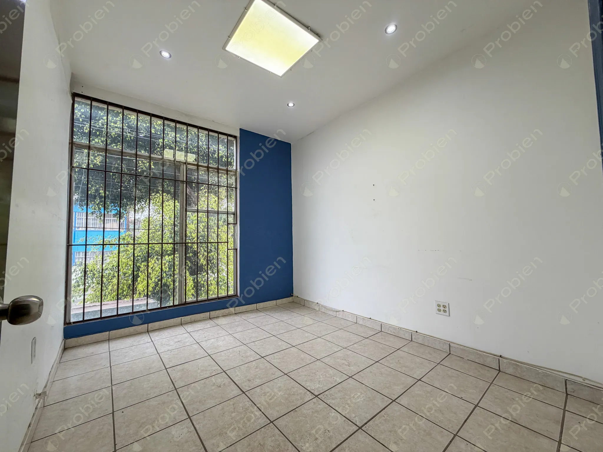 Oficinas o consultorios en renta en Calle Cuarta Díaz Mirón, Zona Centro de Tijuana