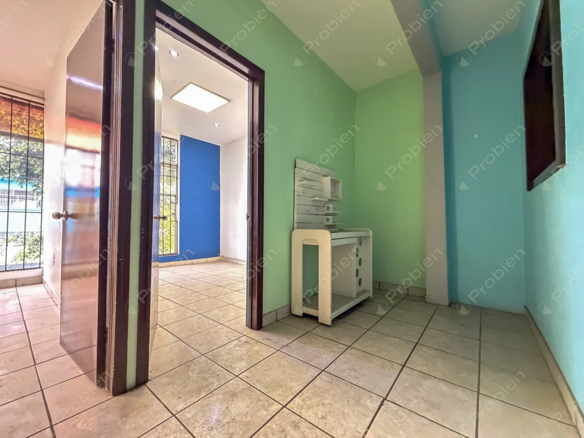 Oficinas o consultorios en renta en Calle Cuarta Díaz Mirón, Zona Centro de Tijuana - Foto 6 de 13