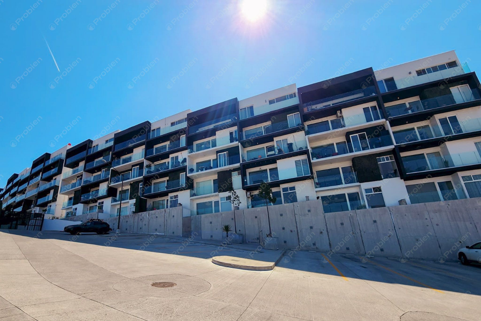 Departamento de Lujo en Renta en Acceso Uno - Totalmente Amueblado con Vista Panorámica - Foto 15 de 16