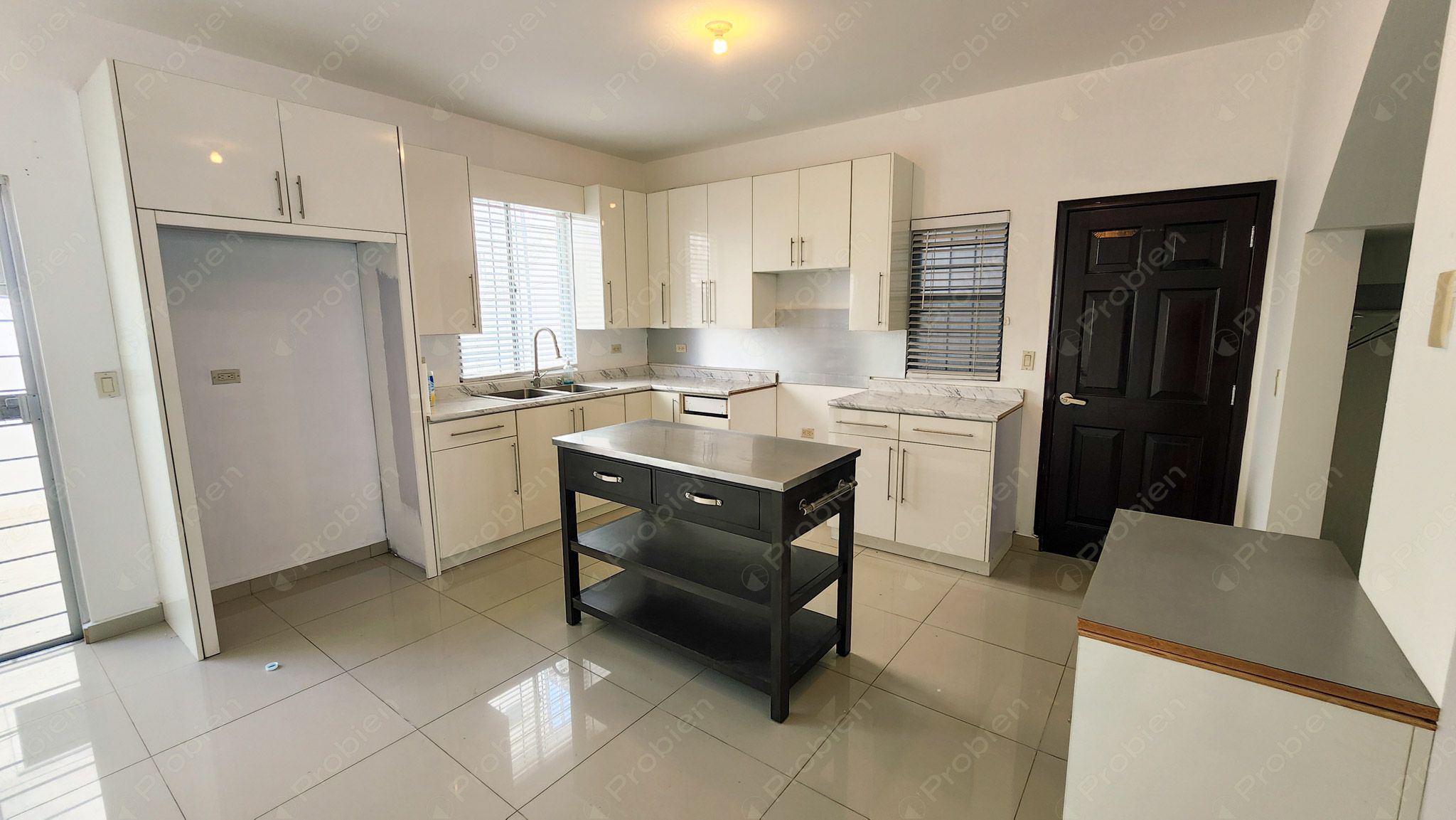 Casa en Renta en Colonia Buena Vista, Tijuana – Ideal para Uso Residencial o Comercial - Foto 11 de 32