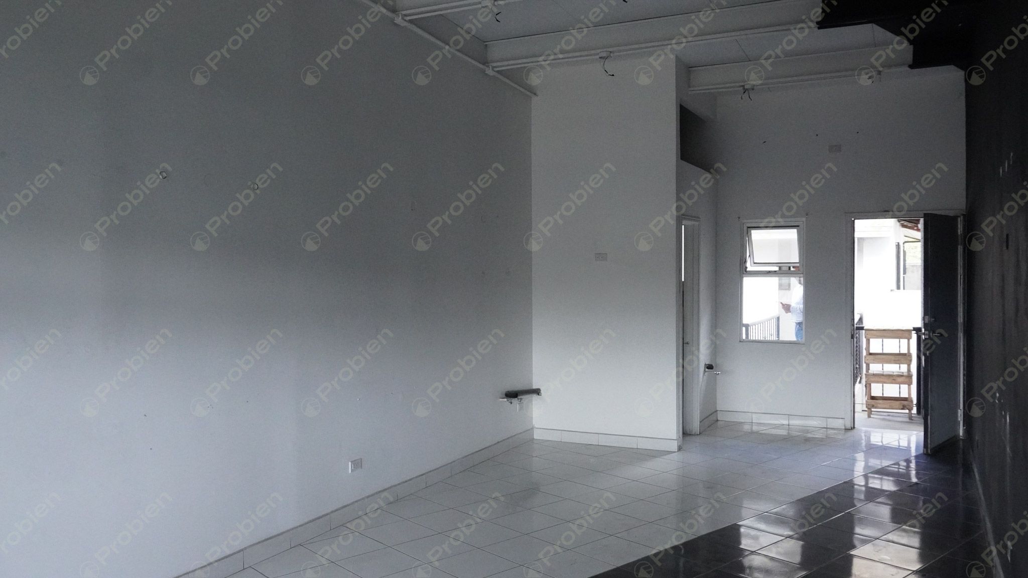 Local Comercial - En Renta en Blvd. Fundadores - Foto 16 de 17