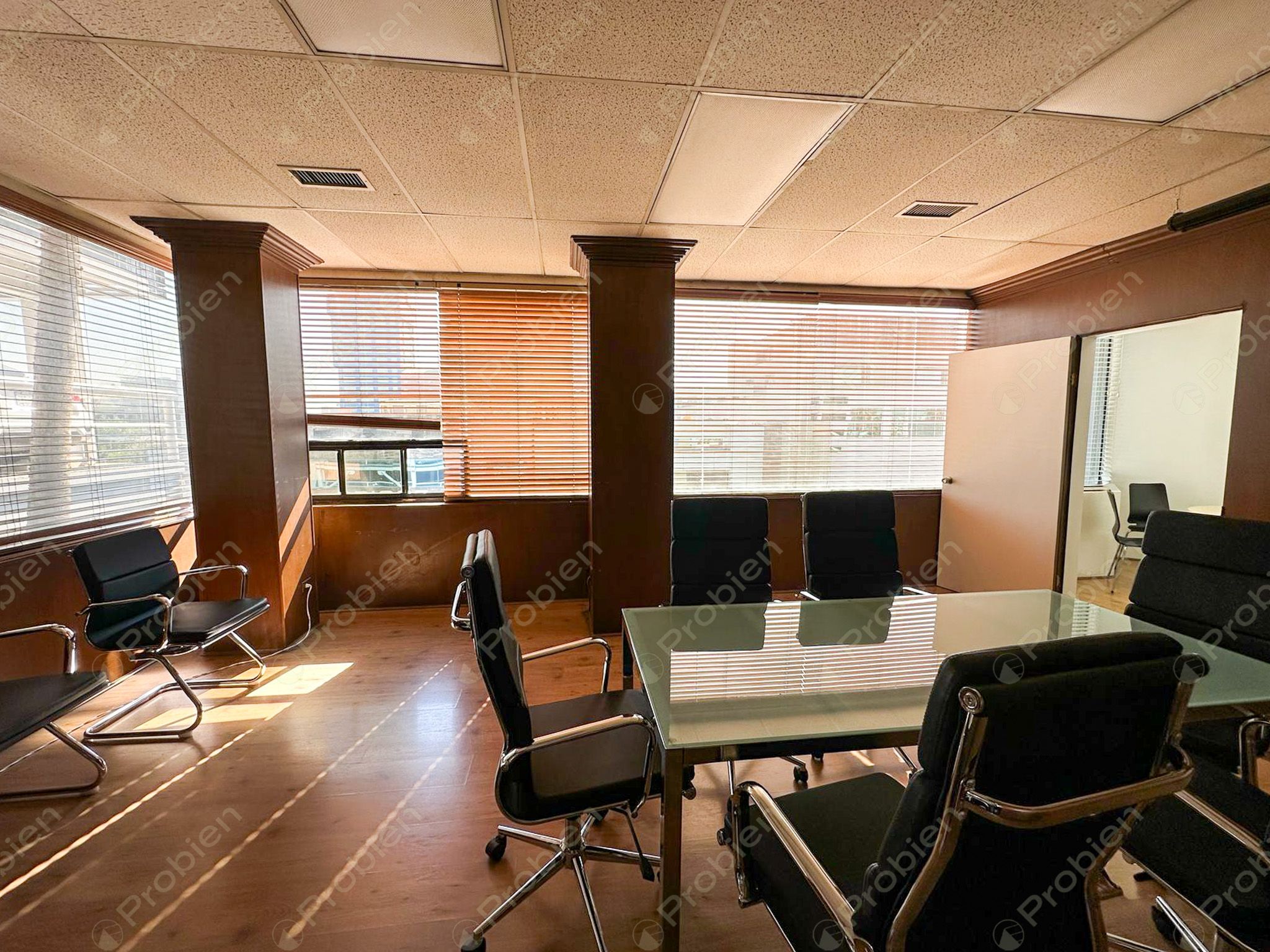 Oficina penthouse en Renta en Zona Río - Ubicación Estratégica cerca de Paseo de los Héroes con vista a la ciudad - Foto 1 de 24