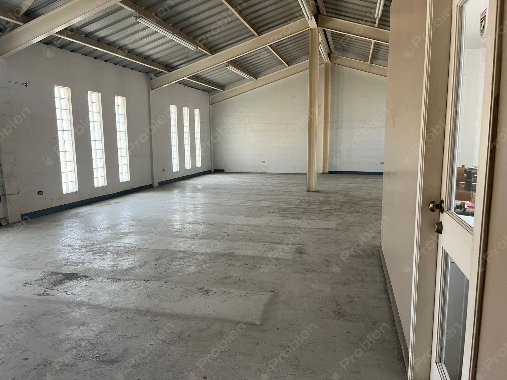 Bodega en Renta - En la Cacho