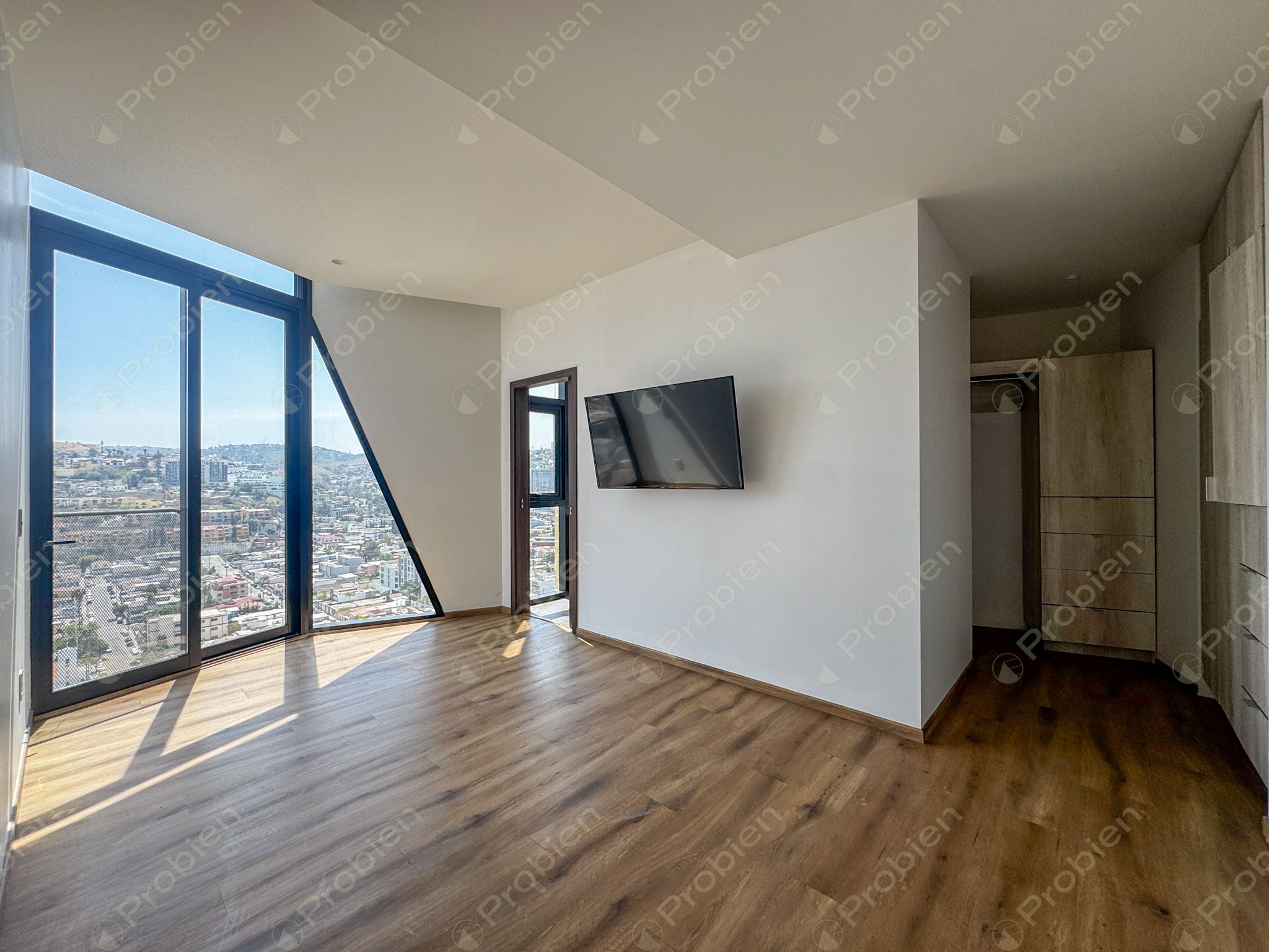 Departamento en renta en Grand Adamant piso 19, 3 recámaras con amenidades en Tijuana - Foto 5 de 17