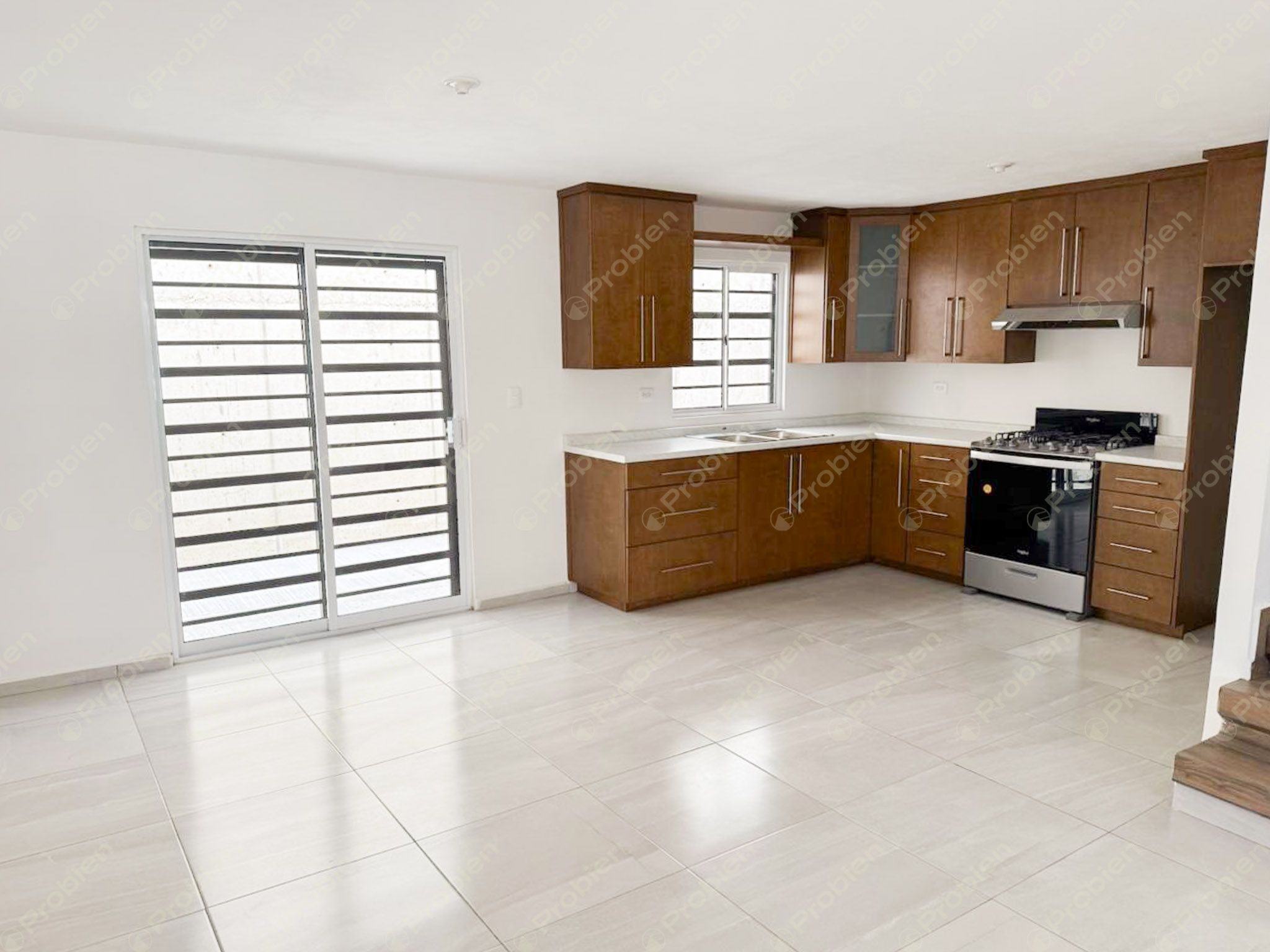 Casa en Renta en Vistas de Santa Fe – 3 Recámaras y 3 Baños Completos - Foto 2 de 11