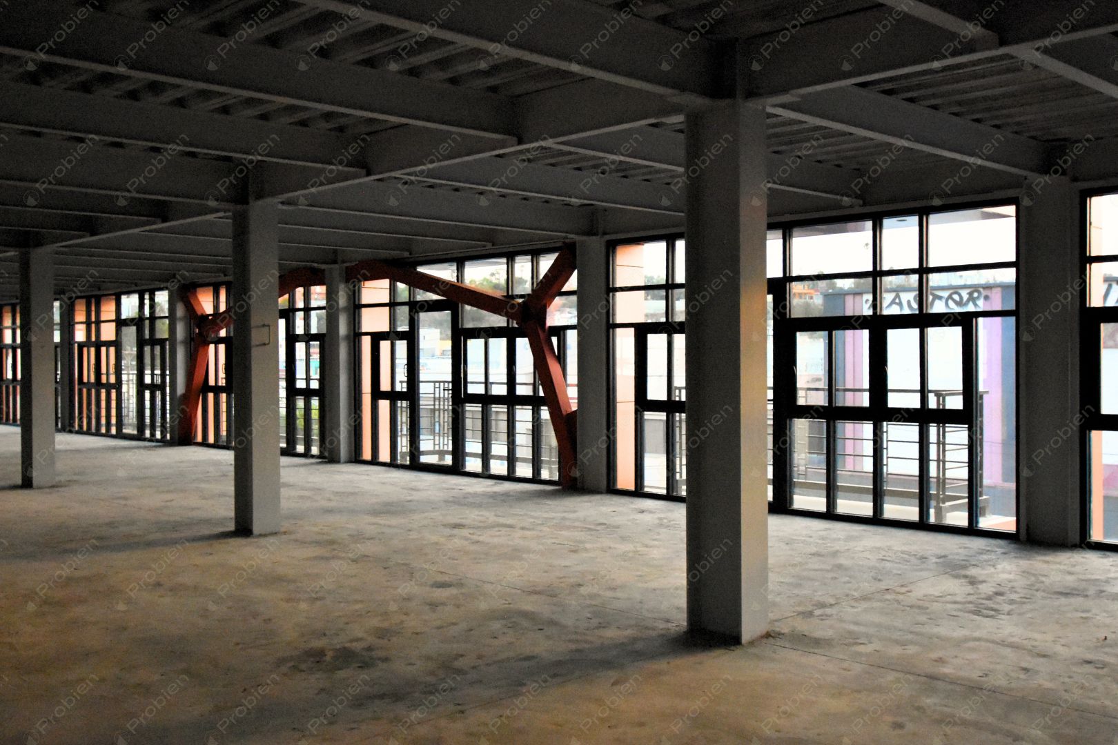 Oficinas en renta en Alico Zona Centro Tijuana desde 80 m² - Foto 2 de 10