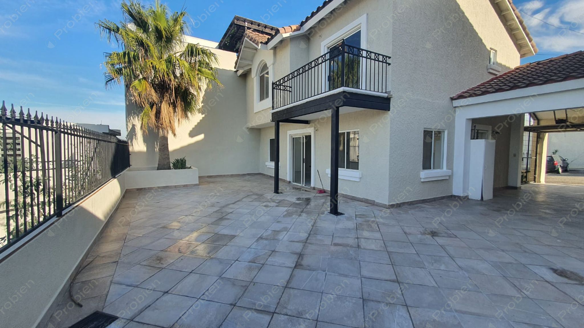 Casa en renta en Residencial Agua Caliente, Privada del César