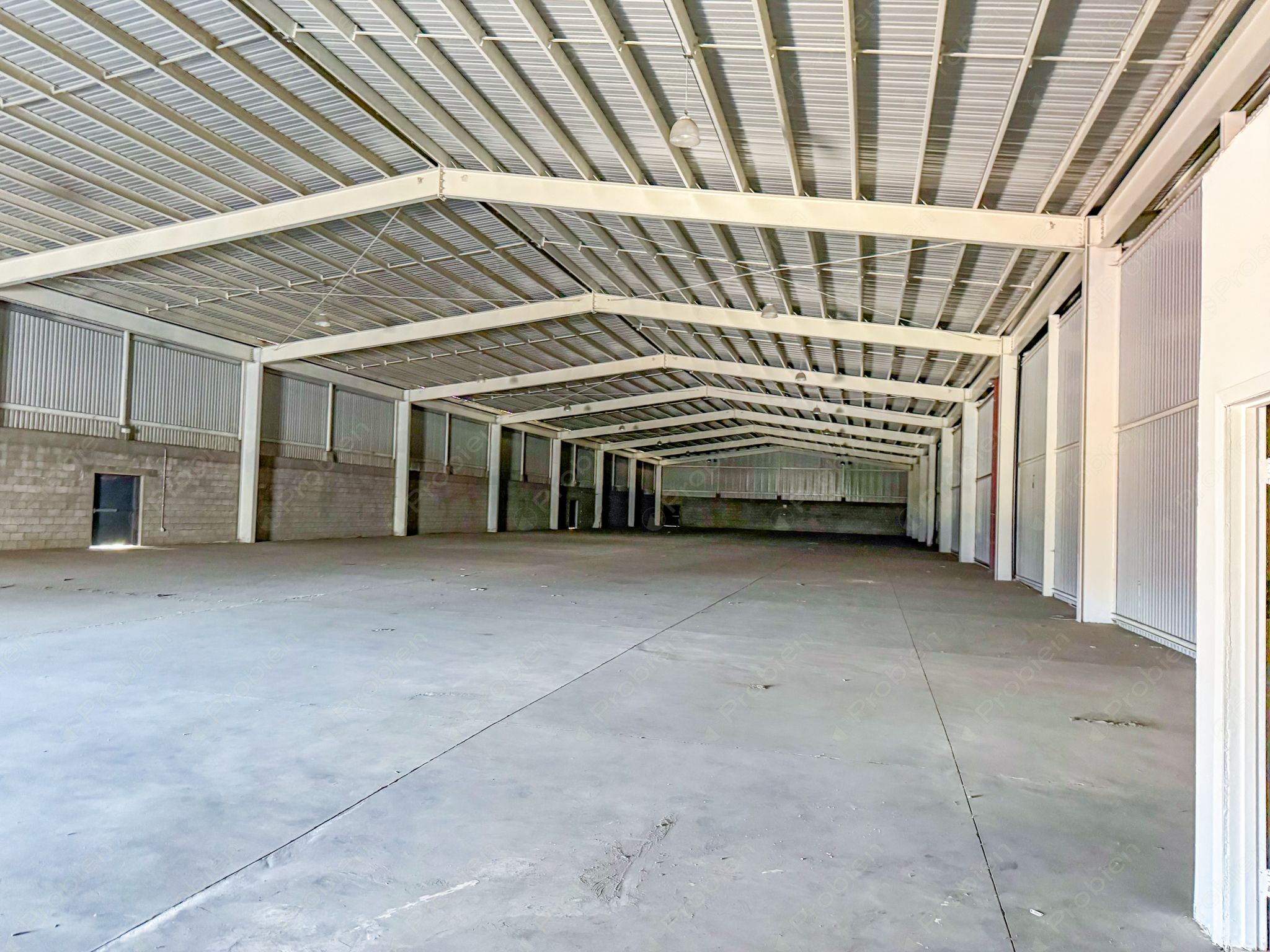 Bodegas en renta sobre Vía Rápida en Tijuana con excelente ubicación logística - Foto 3 de 10