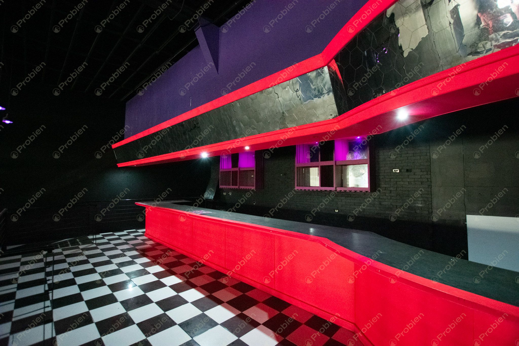 Local Comercial en Renta en El Foro – Zona Centro Tijuana, 980 m² en el Icónico Palacio Jai Alai - Foto 11 de 30