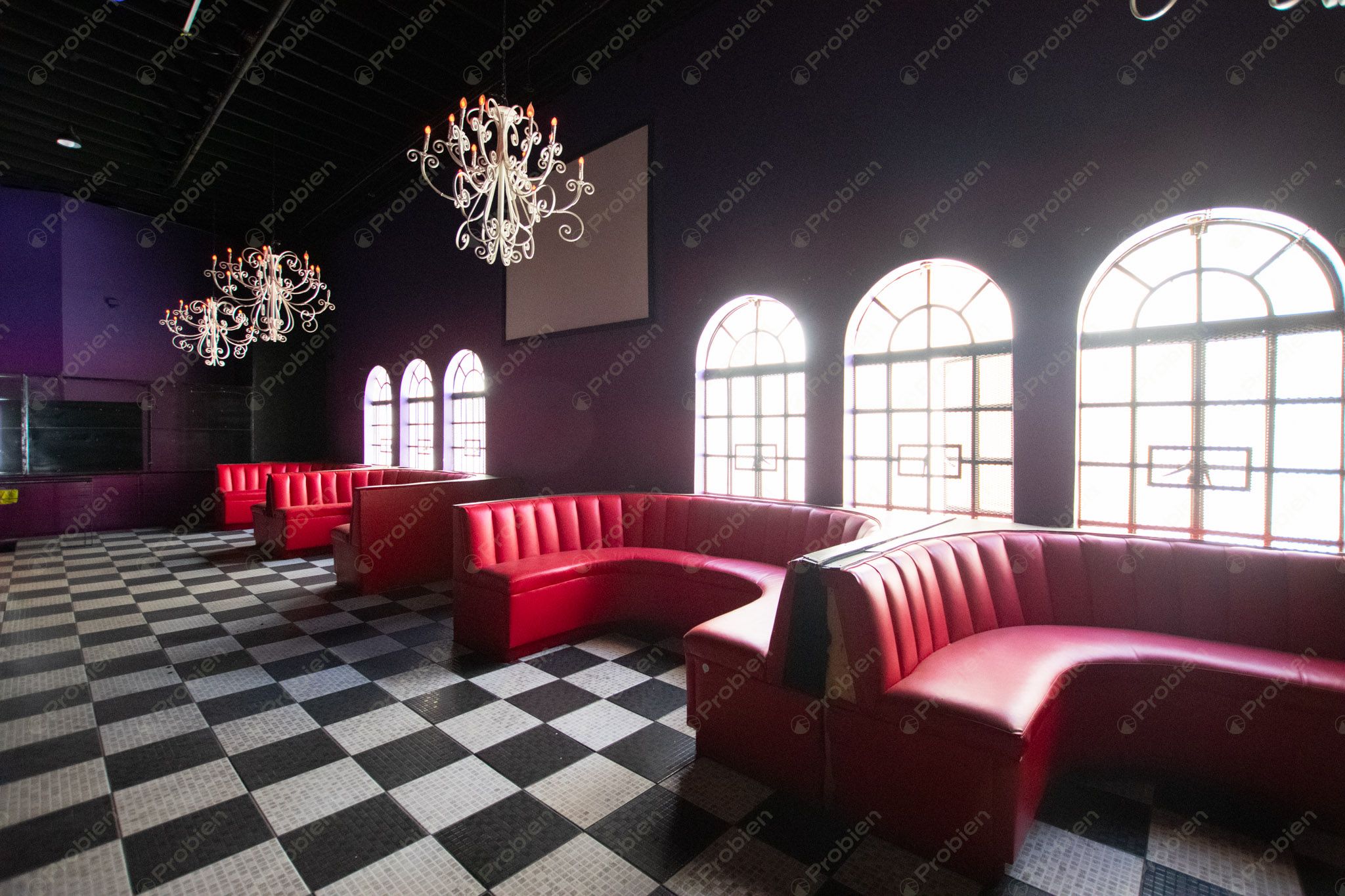 Local Comercial en Renta en El Foro – Zona Centro Tijuana, 980 m² en el Icónico Palacio Jai Alai - Foto 6 de 30