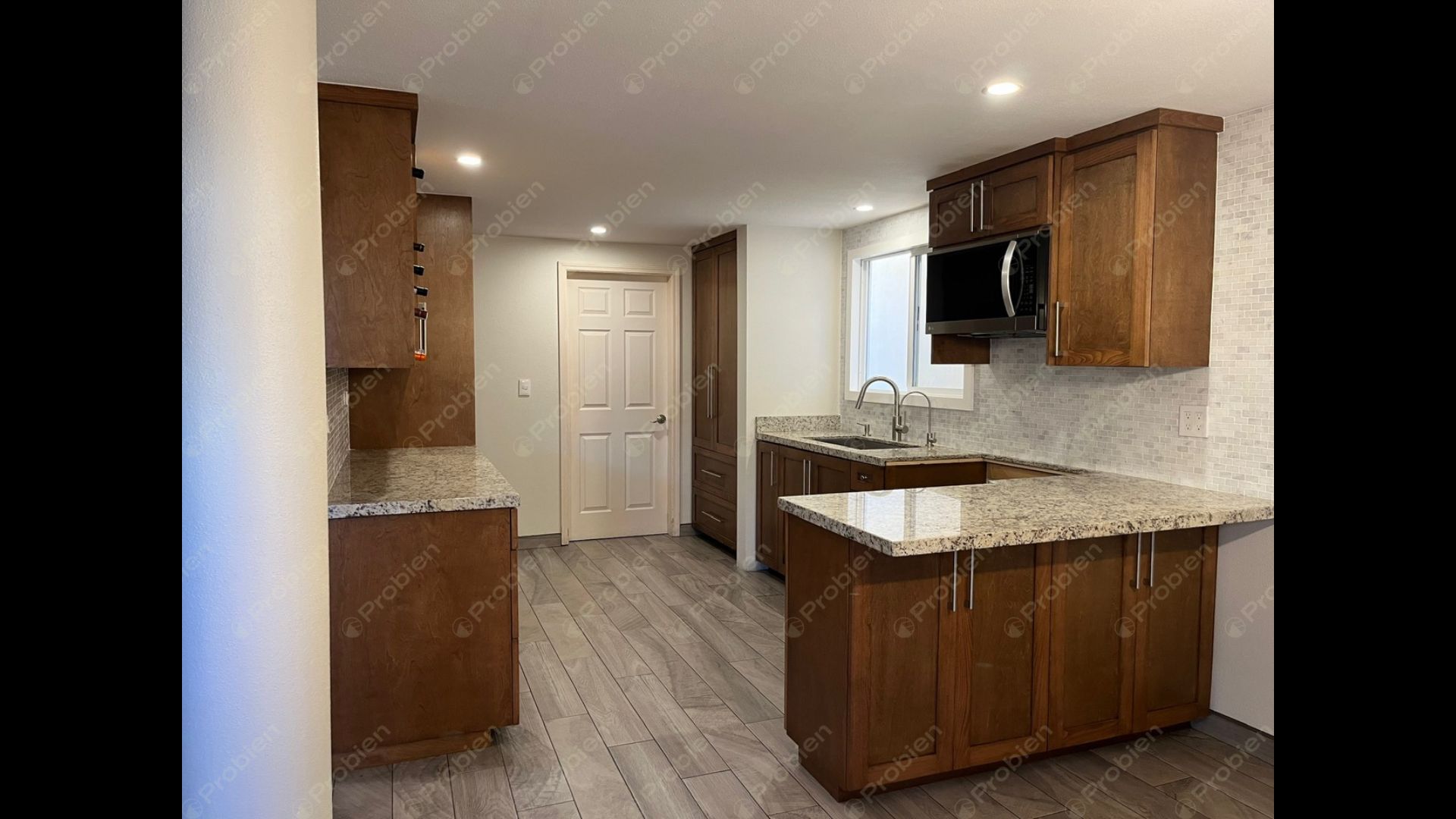 Hermosa Casa en Renta en La Cúspide, Playas de Tijuana – Seguridad, Confort y Amenidades de Lujo - Foto 7 de 23