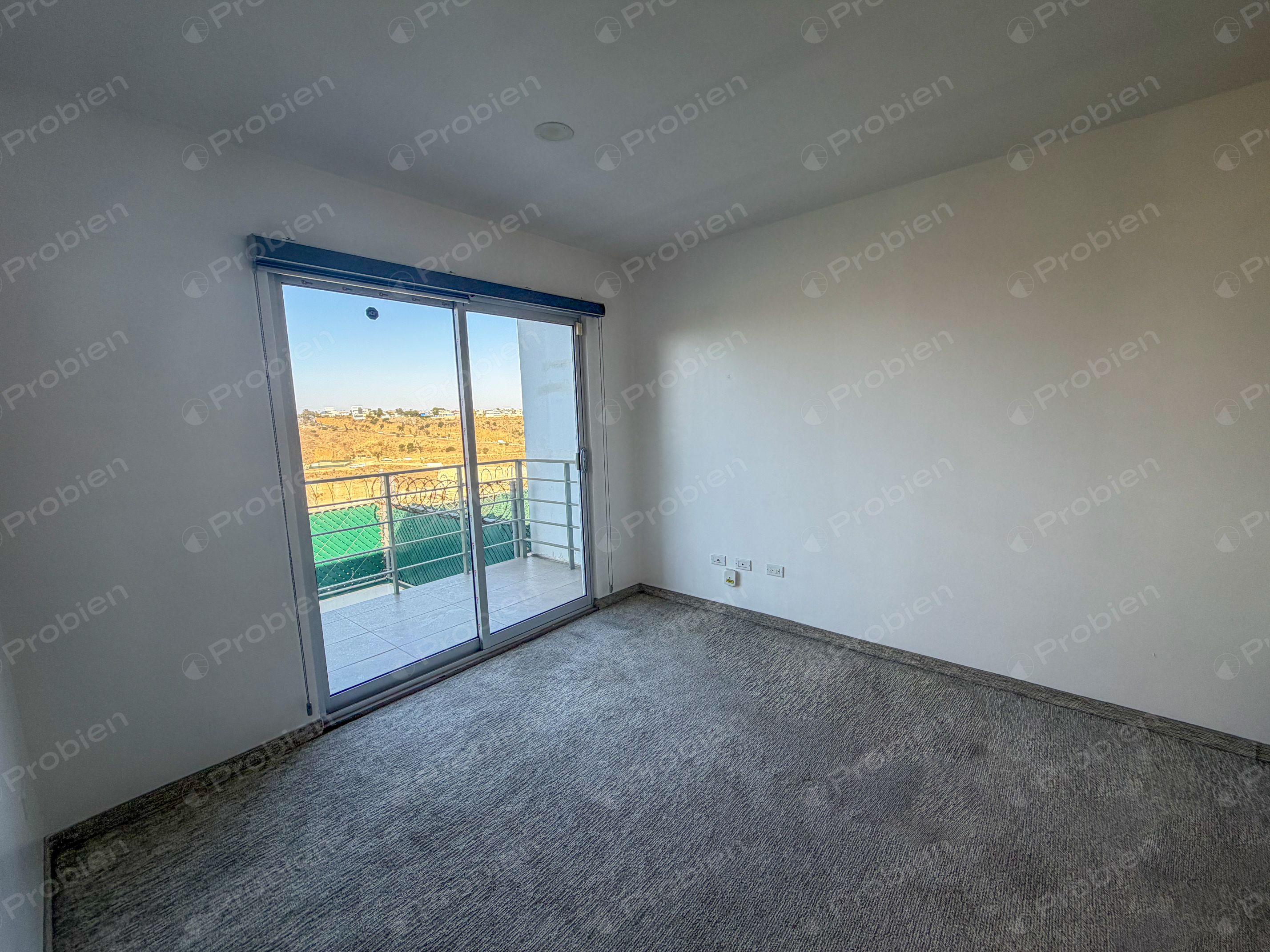 Casa en Renta en La Isla Residencial, Tijuana | 3 Recámaras, Comunidad con Acceso Controlado - Foto 13 de 18