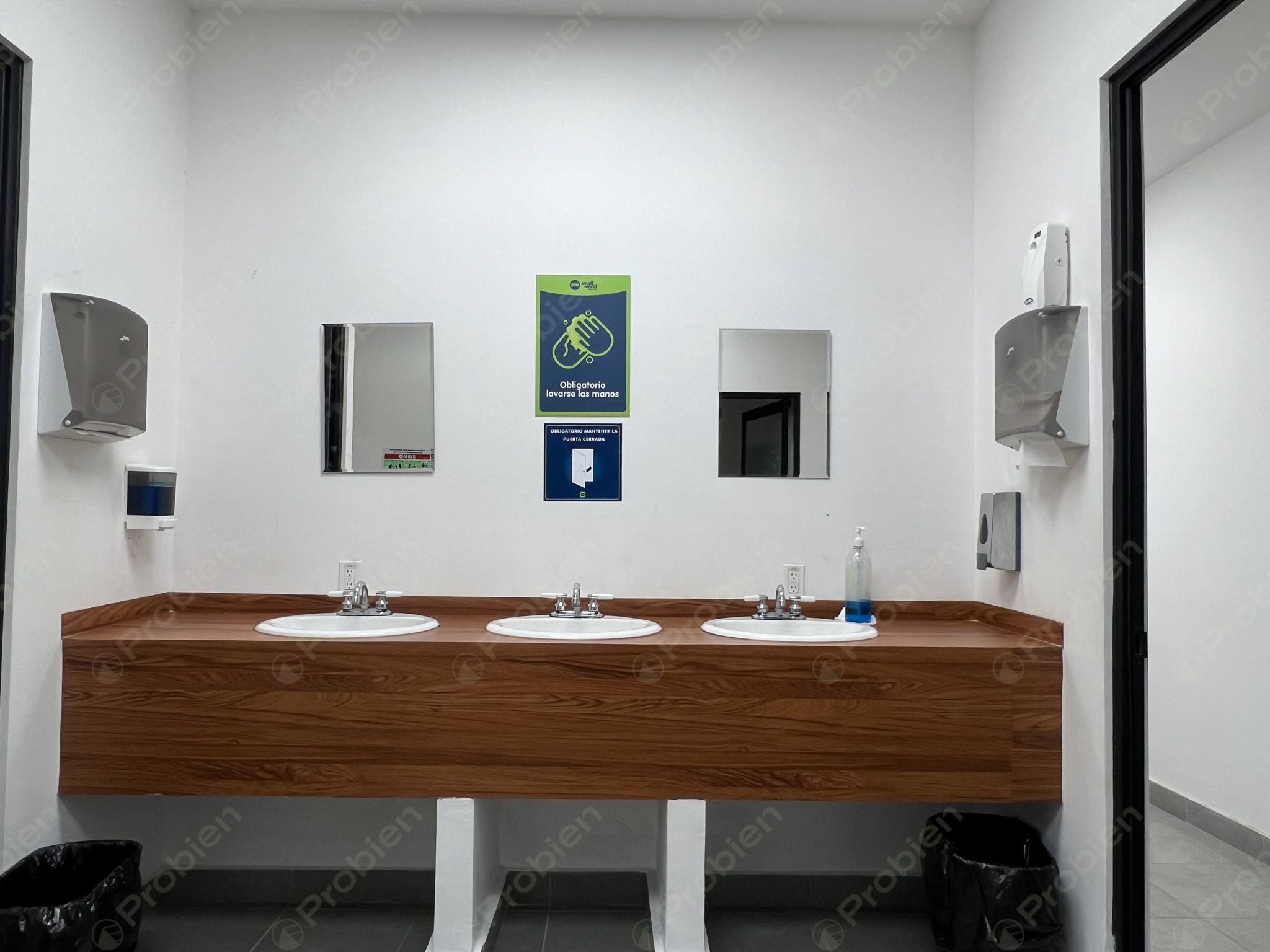 Local en Renta - En Plaza Alameda Otay - Foto 8 de 22