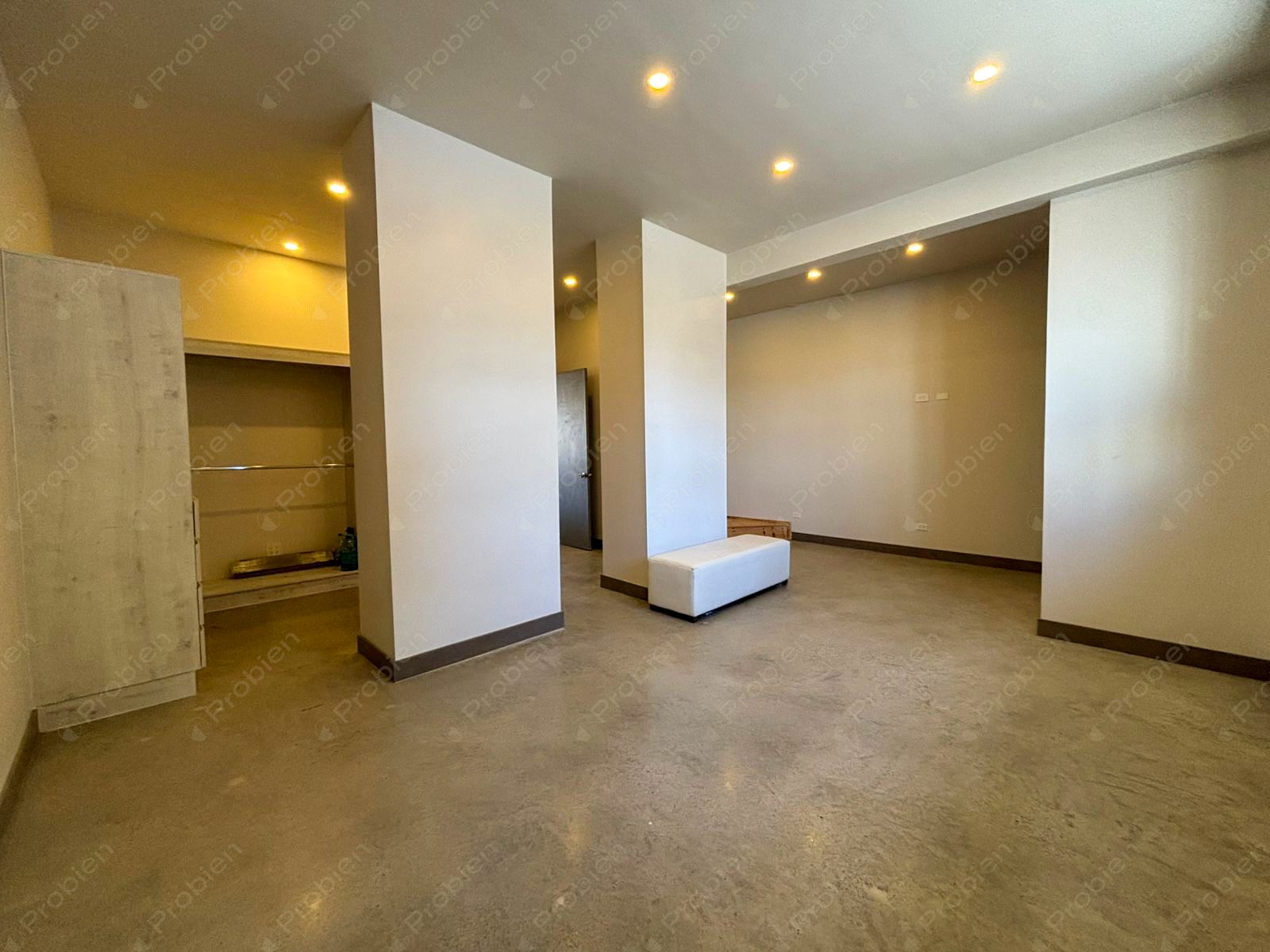 Casa Giro Comercial sobre calle principal Parral 9na Sección. Espaciosa y patio de 96 M2 - Foto 12 de 37