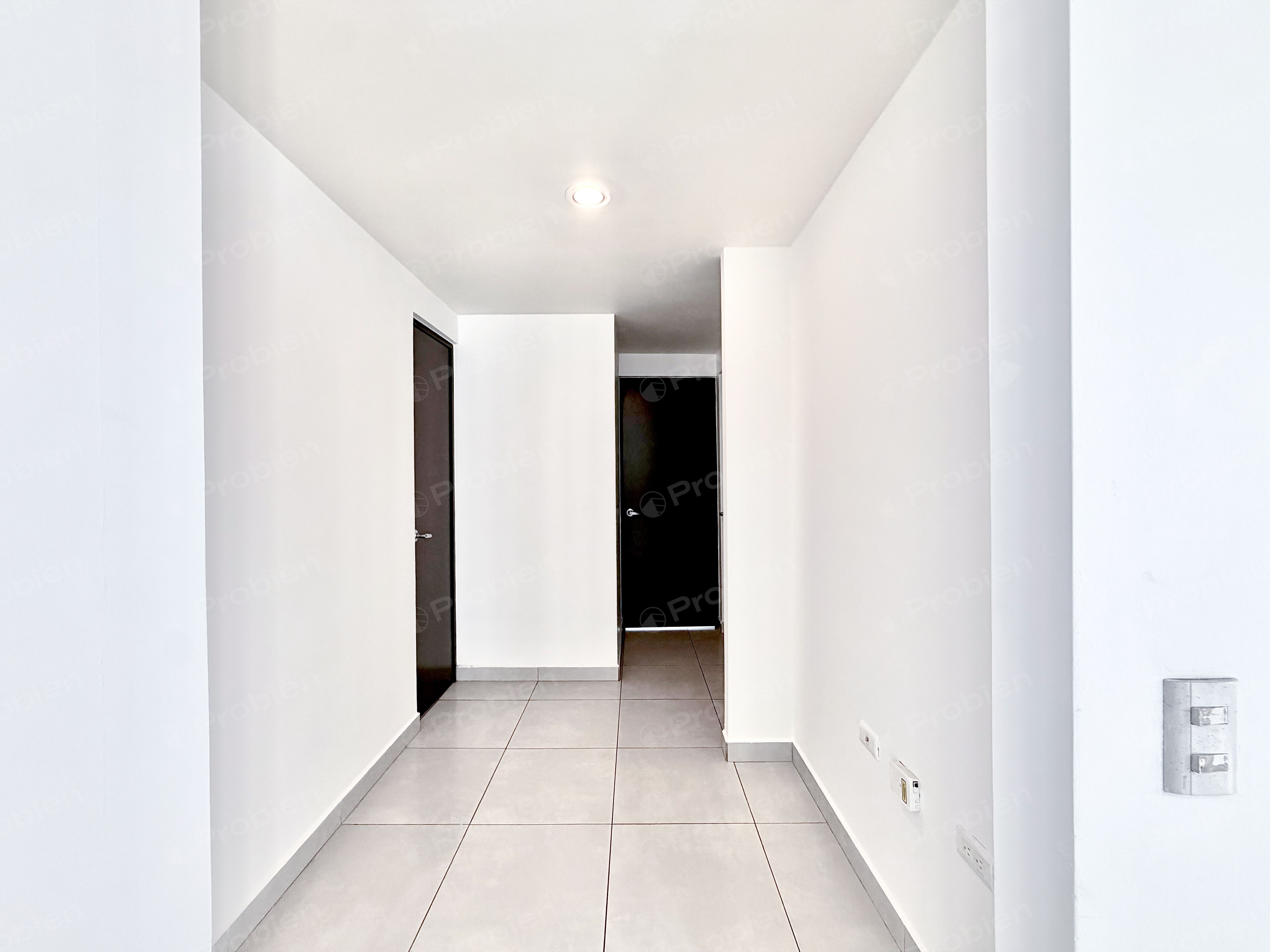 Departamento en Renta en La Rioja, Tijuana | 3 Recámaras, 2 Baños y 2 Estacionamientos - Foto 7 de 15