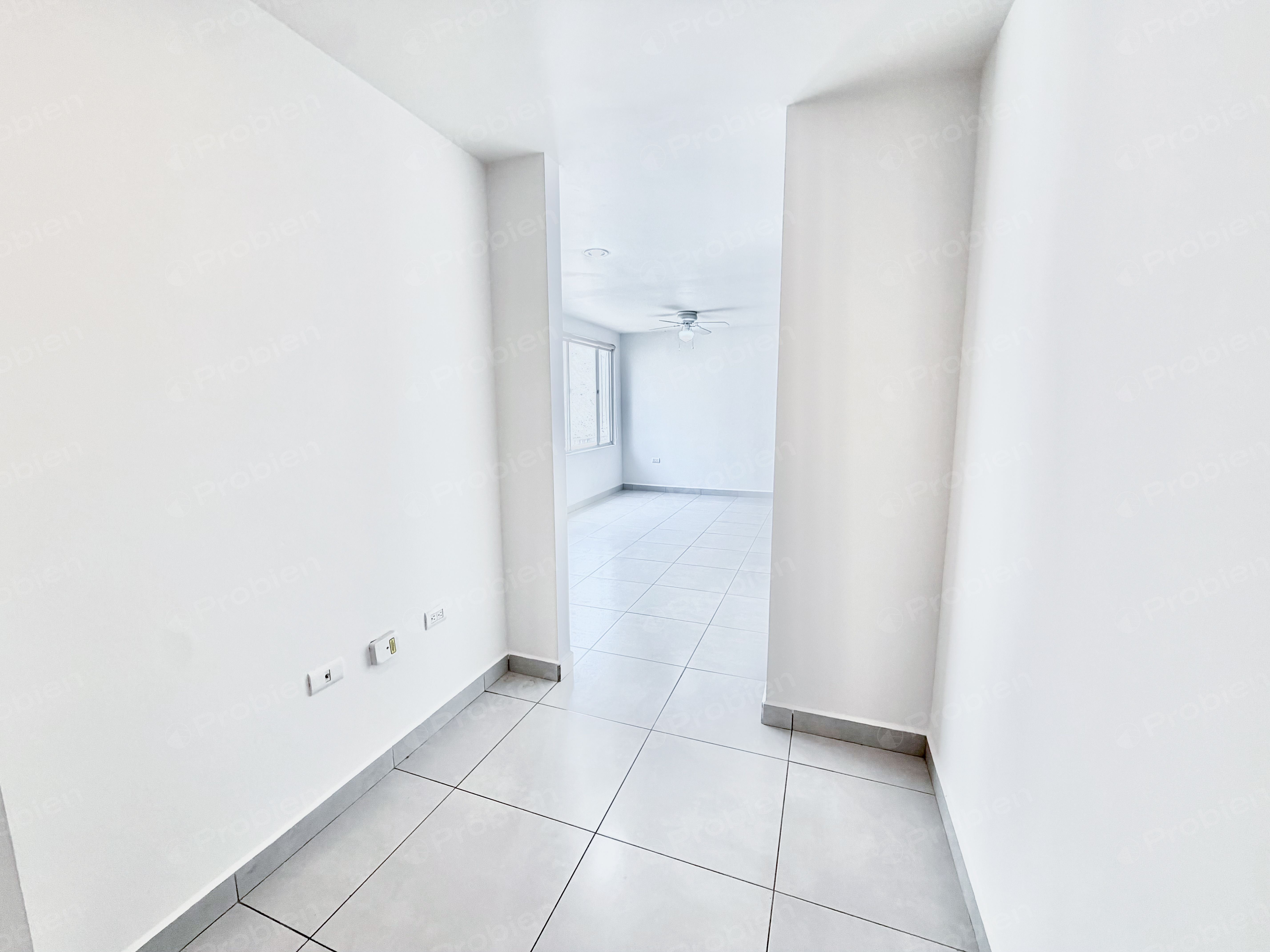 Departamento en Renta en La Rioja, Tijuana | 3 Recámaras, 2 Baños y 2 Estacionamientos - Foto 8 de 15