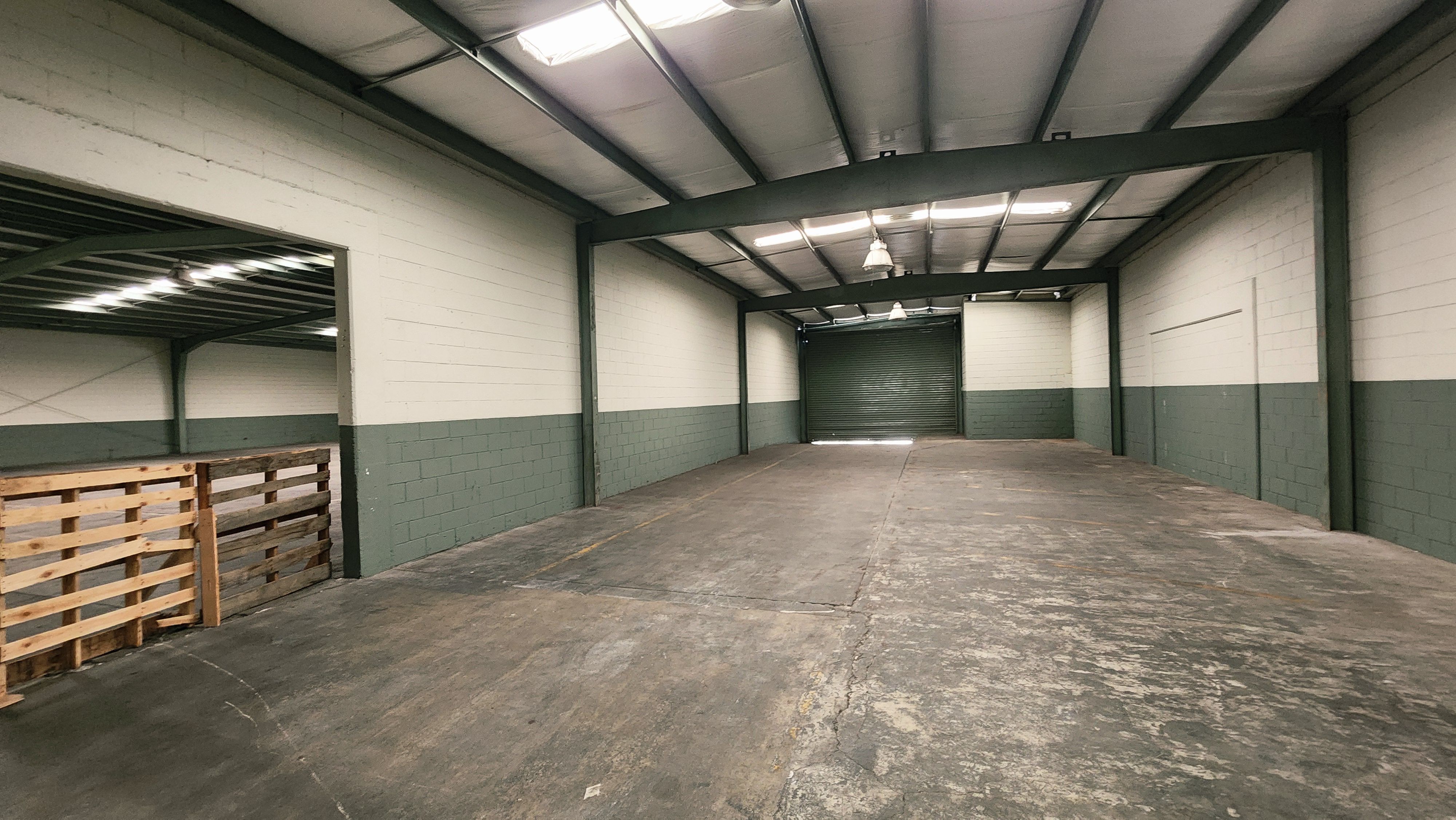 Bodega de 1,923 m² en Renta – Parque Industrial Cibac con Oficinas y Muelle - Foto 12 de 20