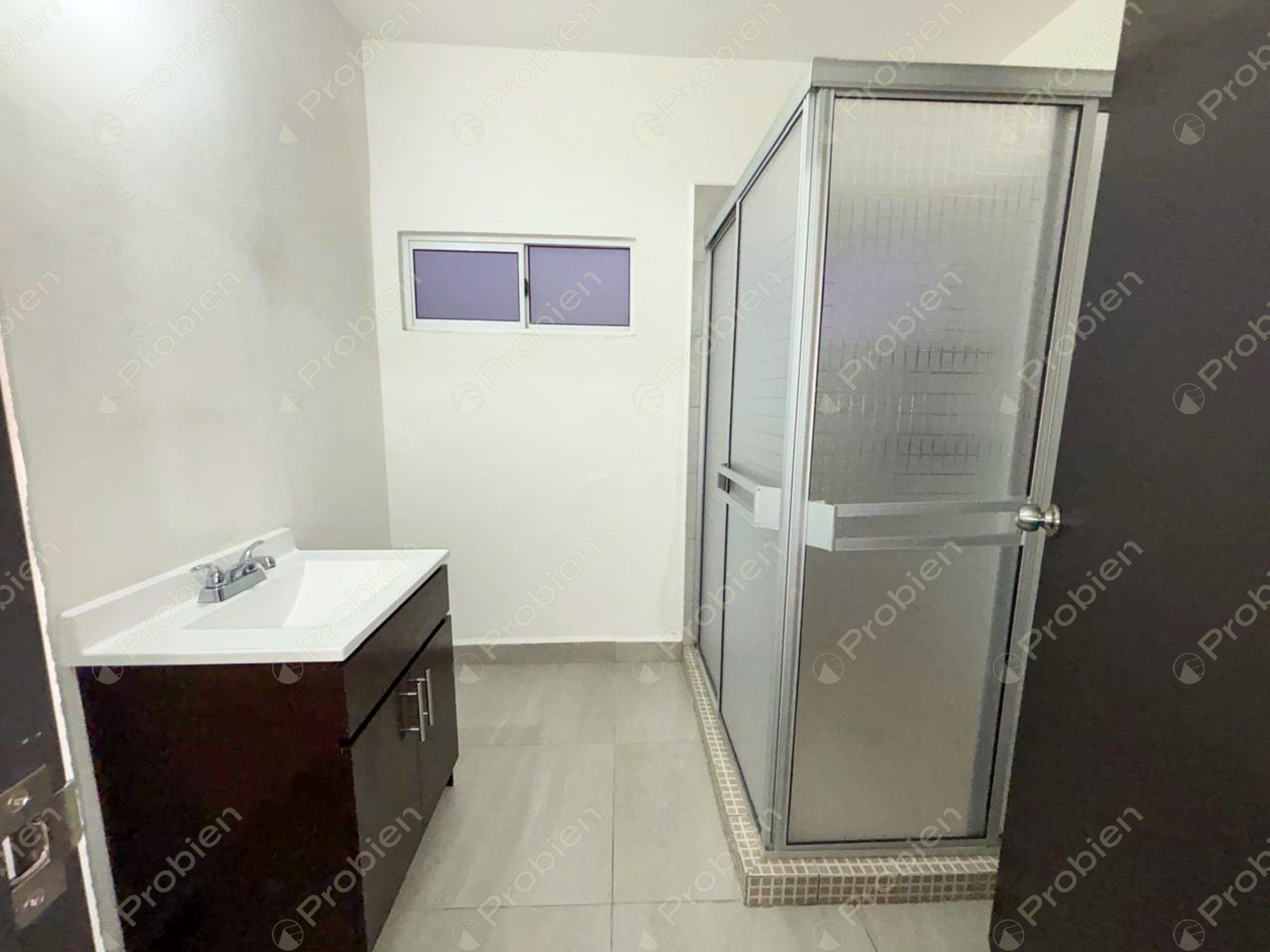 Casa en renta de 3 recámaras en Privada Mar de Bering, Privadas del Pacífico - Foto 11 de 16