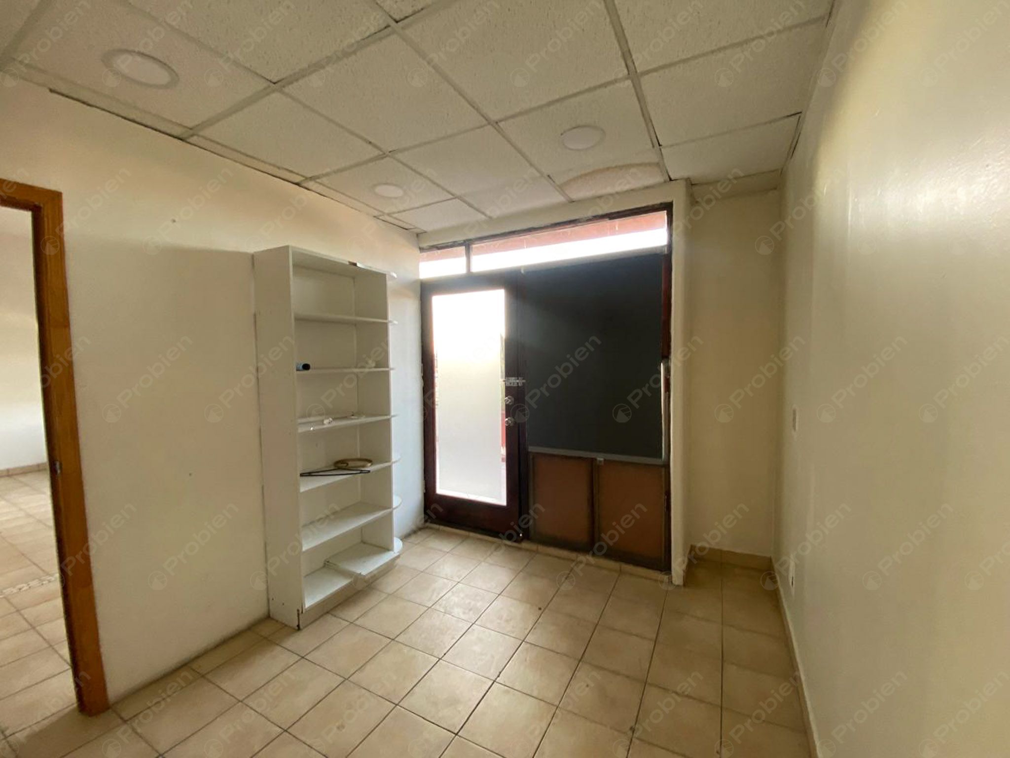 Oficina en Renta en Zona Urbana Río - Espacio Amplio y Bien Ubicado - Foto 9 de 16