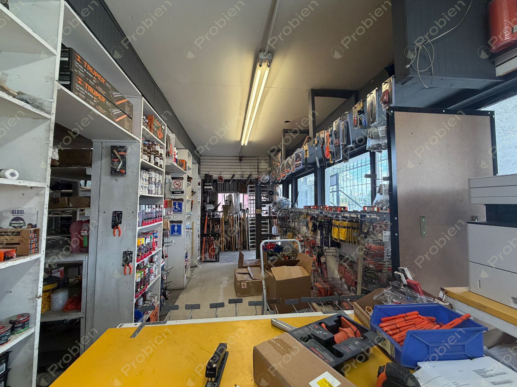 Local comercial en renta sobre Avenida Insurgentes en Tijuana con amplia superficie - Foto 28 de 32
