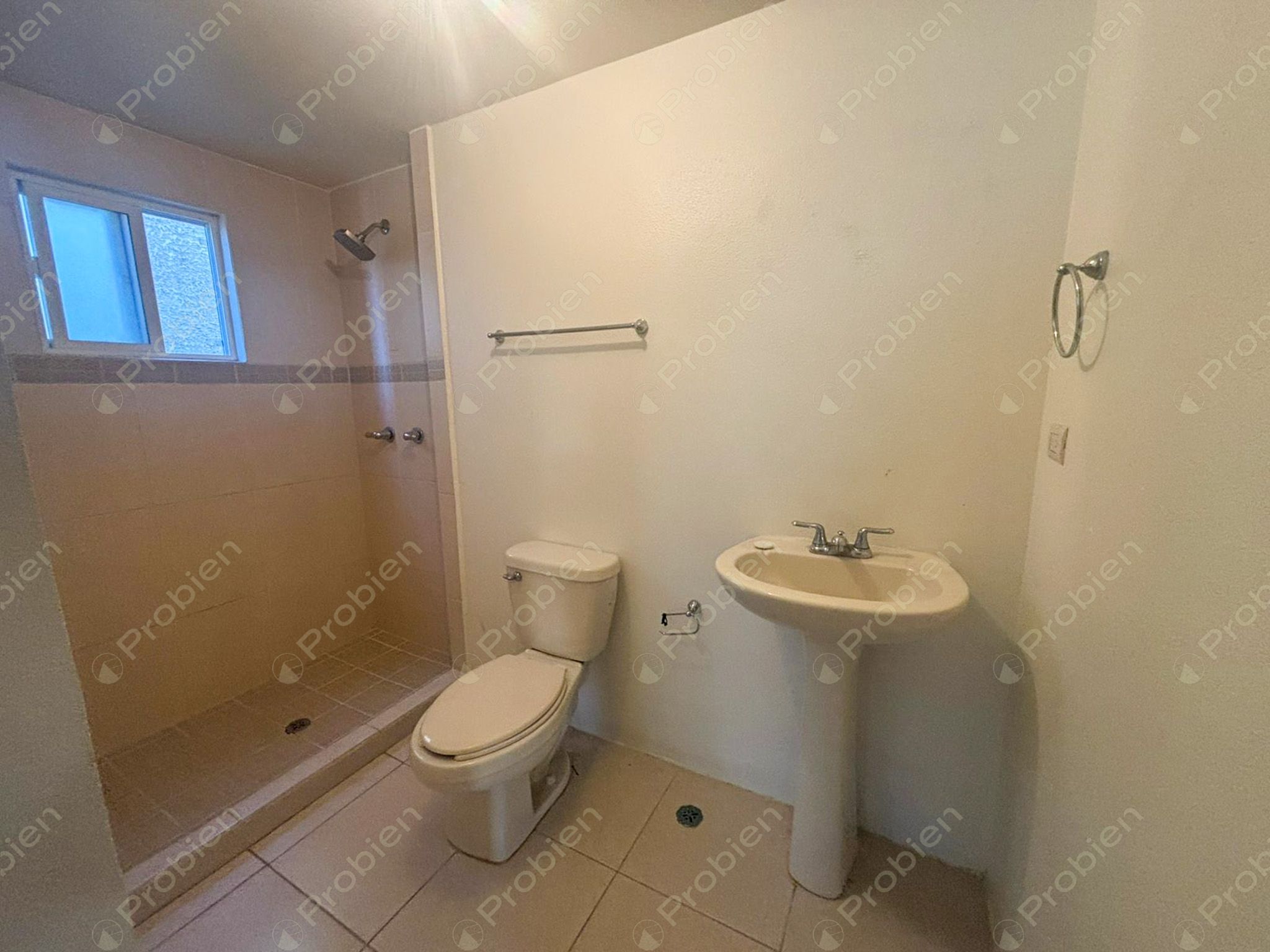 Casa en renta de 3 recámaras en Otay Lago junto al Parque de la Amistad - Foto 10 de 19