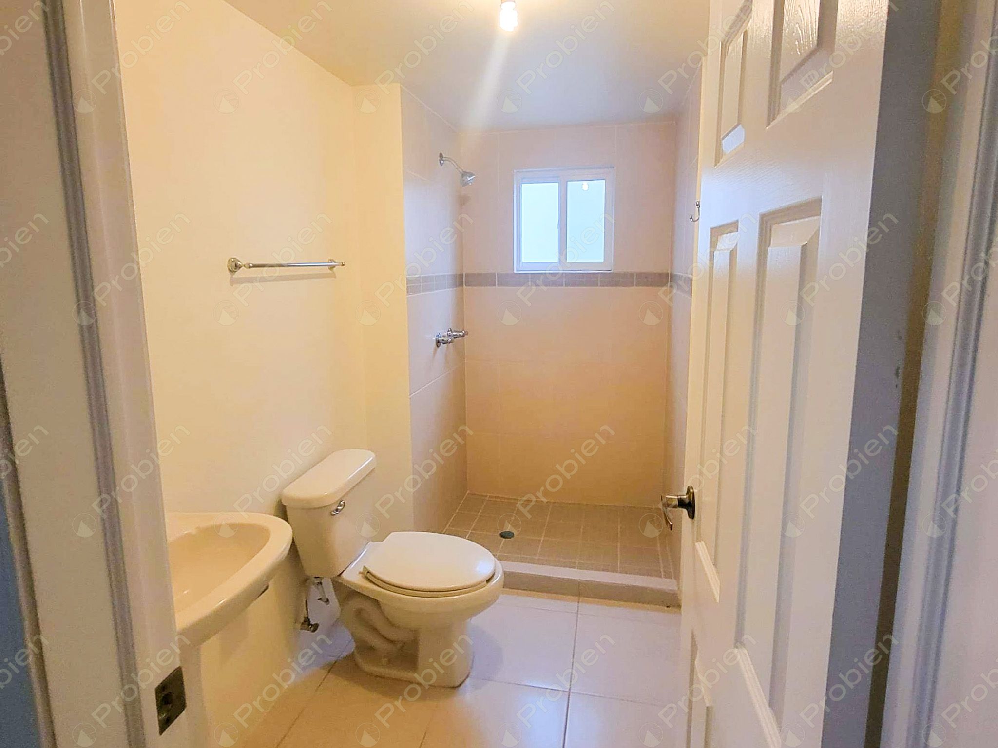 Casa en renta de 3 recámaras en Otay Lago junto al Parque de la Amistad - Foto 14 de 19