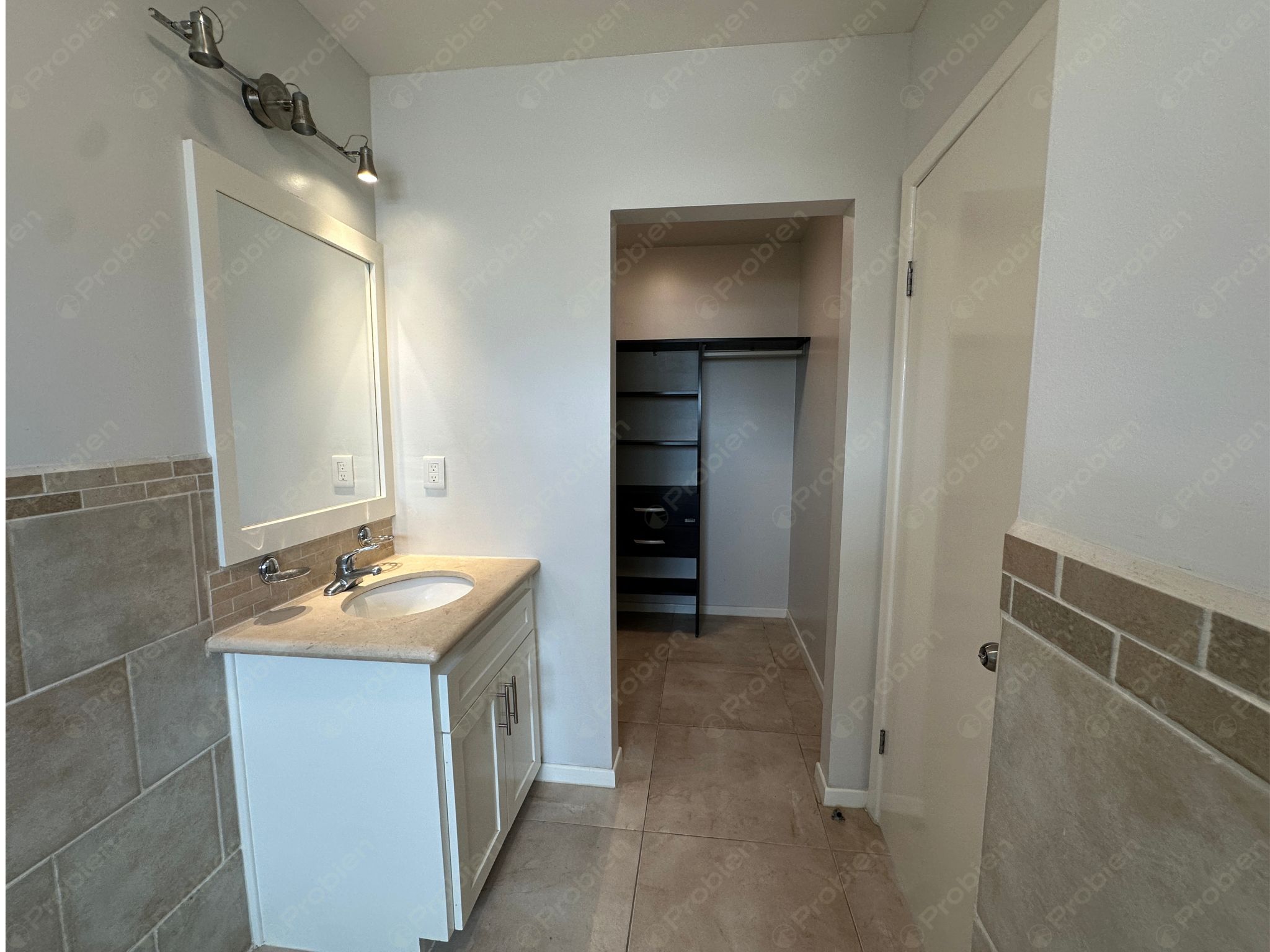 Departamento en Renta Frente al Mar en Playas de Tijuana – 3 Recámaras con Baño Privado - Foto 27 de 30