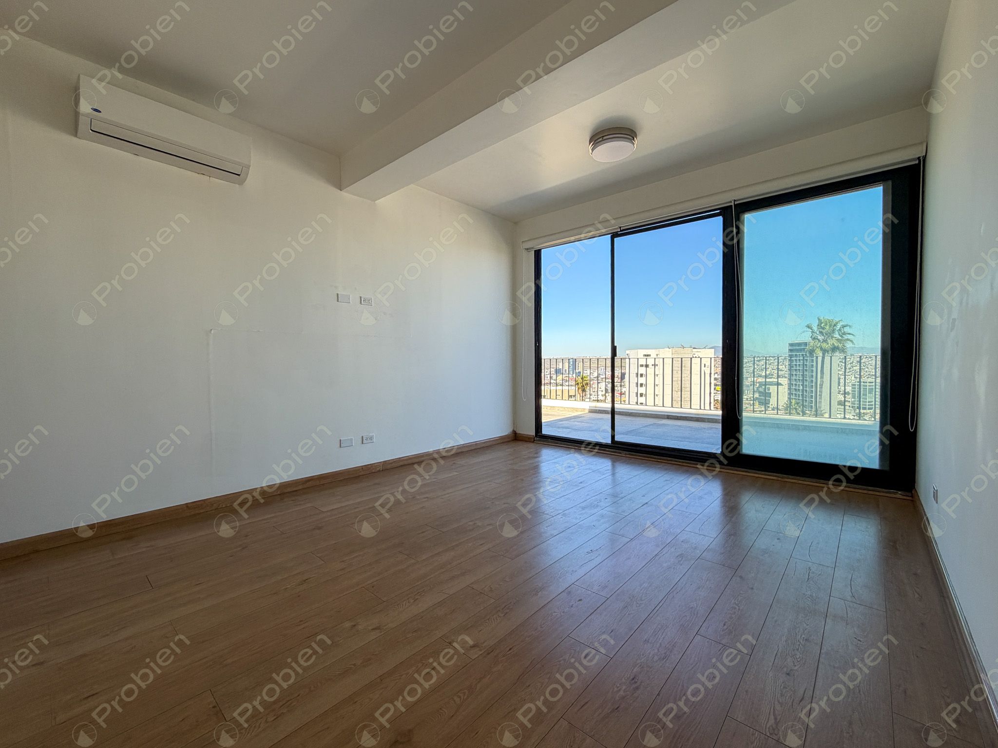 Penthouse en renta en Villagran Colonia Cacho con terraza privada y diseño exclusivo en Tijuana - Foto 4 de 29