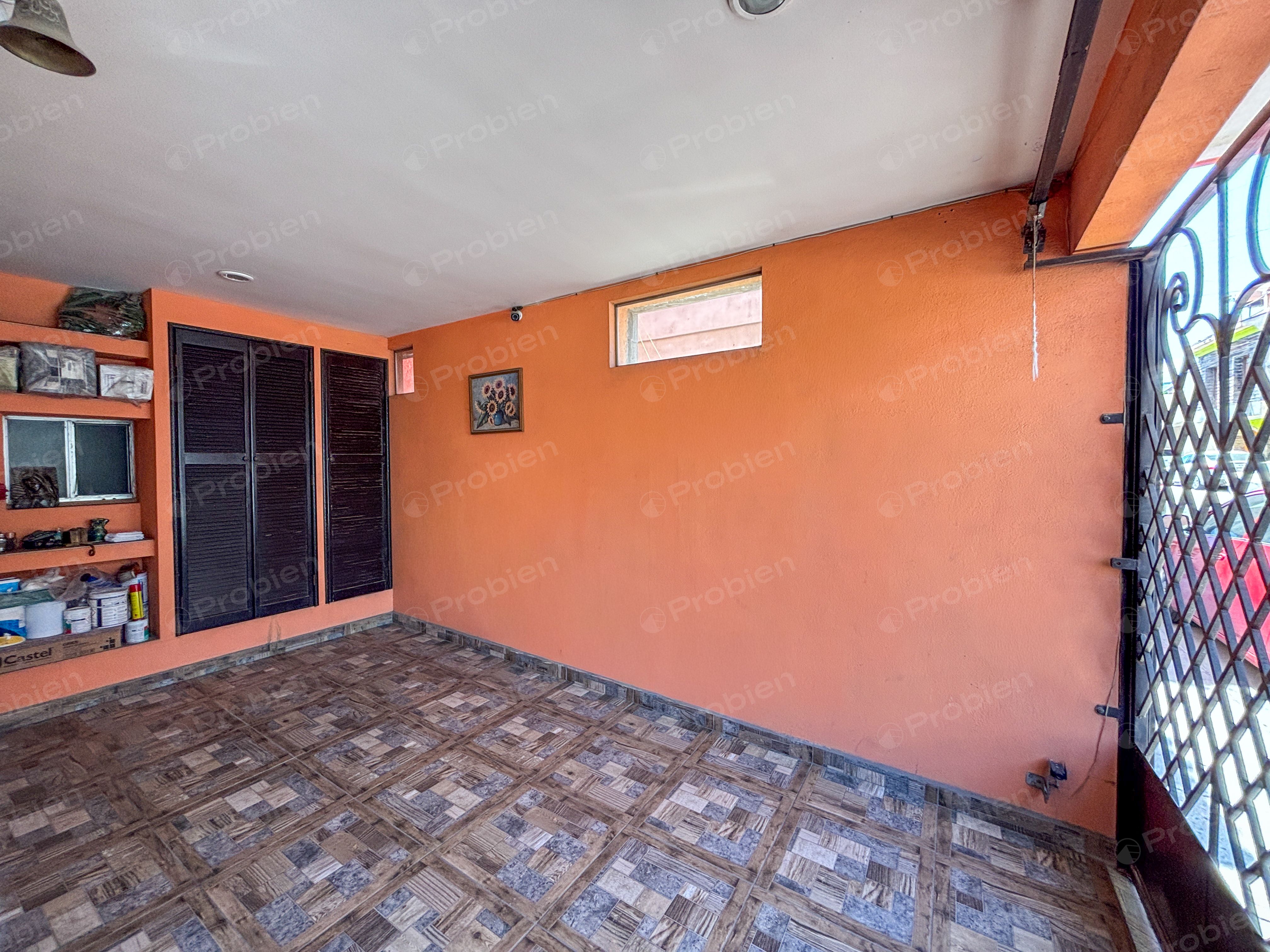 Casa en renta en Privada La Encantada Tijuana con rooftop y 5 recámaras - Foto 4 de 17