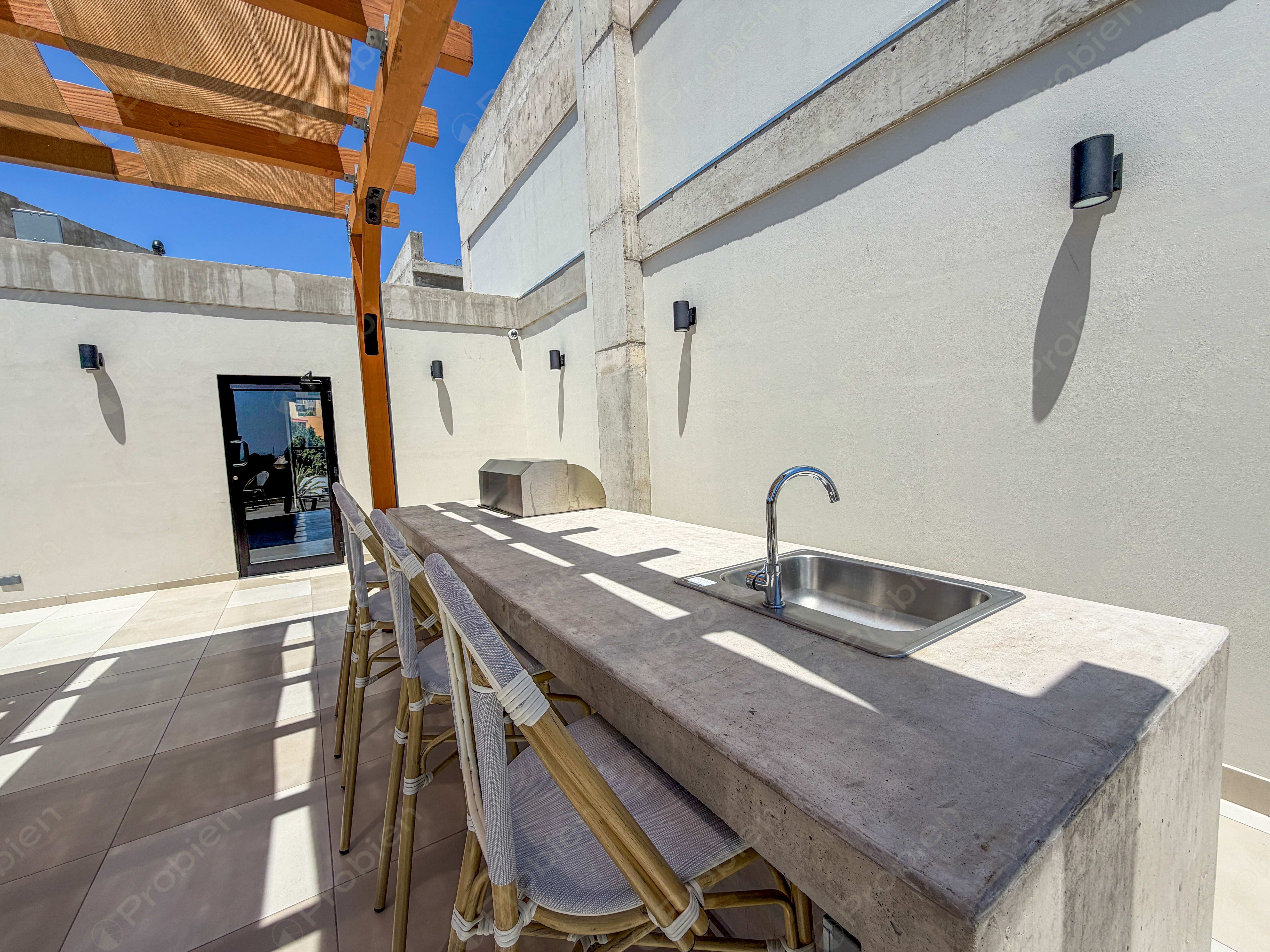 Penthouse nuevo en renta en Emerson Cubillas Tijuana con rooftop y vista panorámica - Foto 13 de 35
