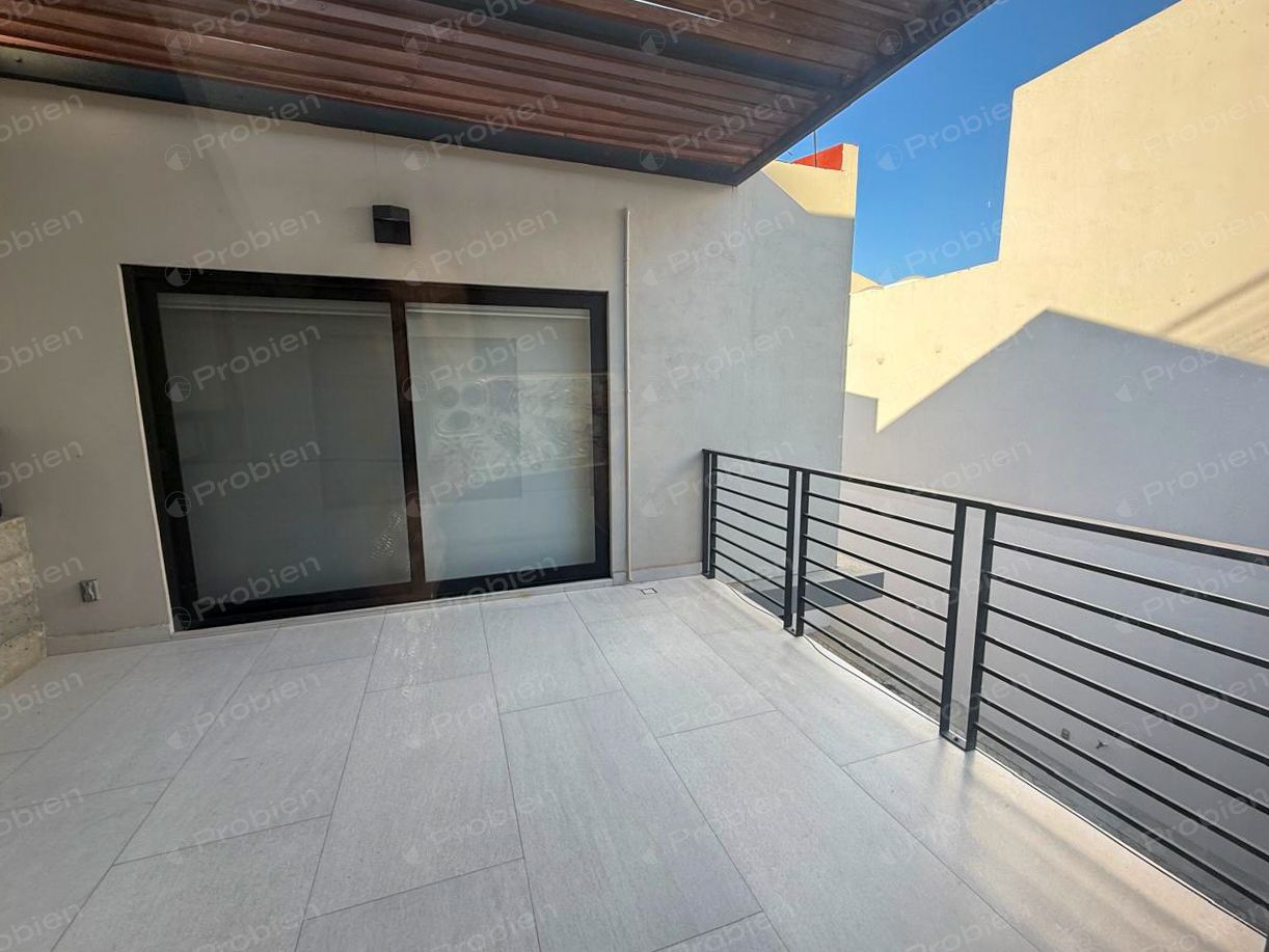 Casa Townhouse en Renta en Hipódromo, Tijuana | 3 Recámaras, 3.5 Baños y Excelente Ubicación - Foto 9 de 11