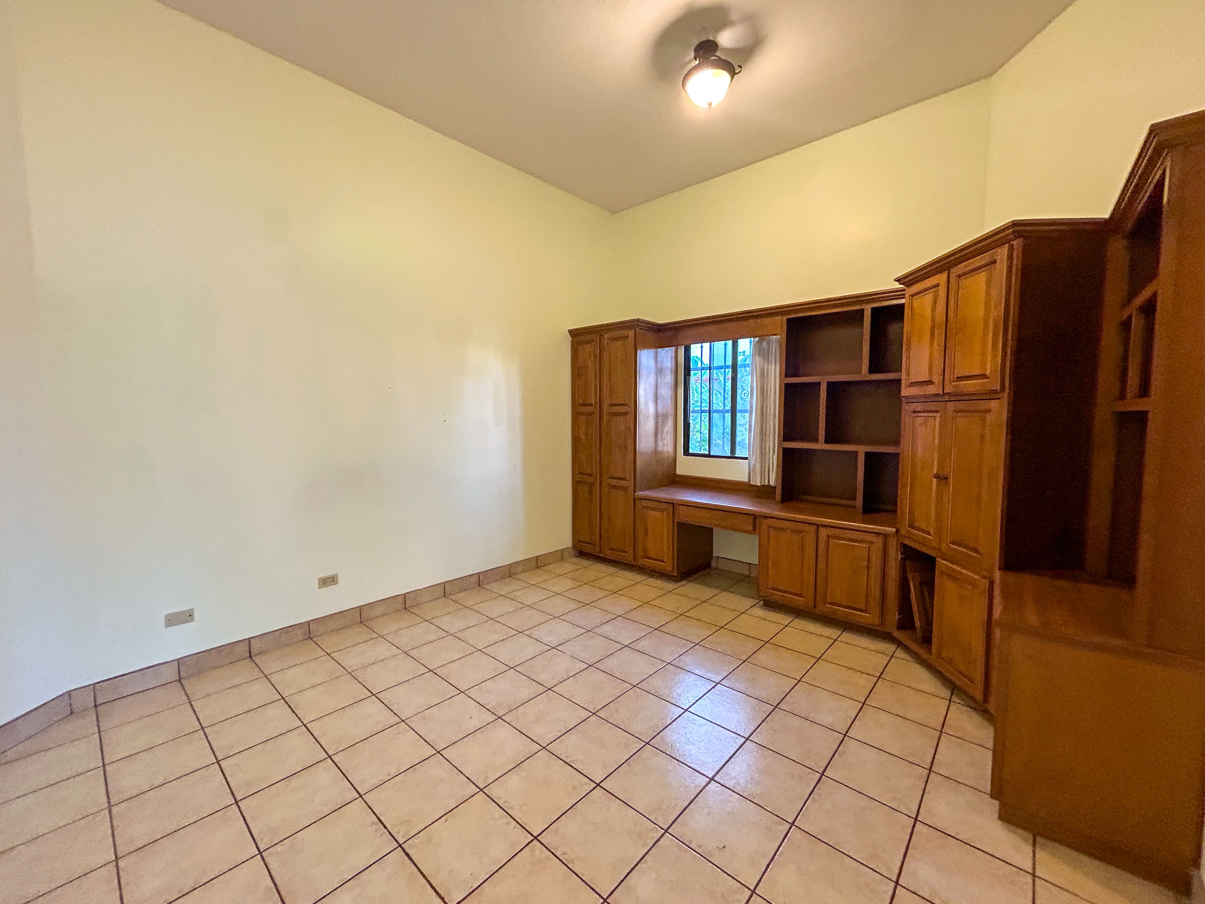 Estudio estilo colonial en renta en Colinas de Agua Caliente – 60 m² - Foto 9 de 10
