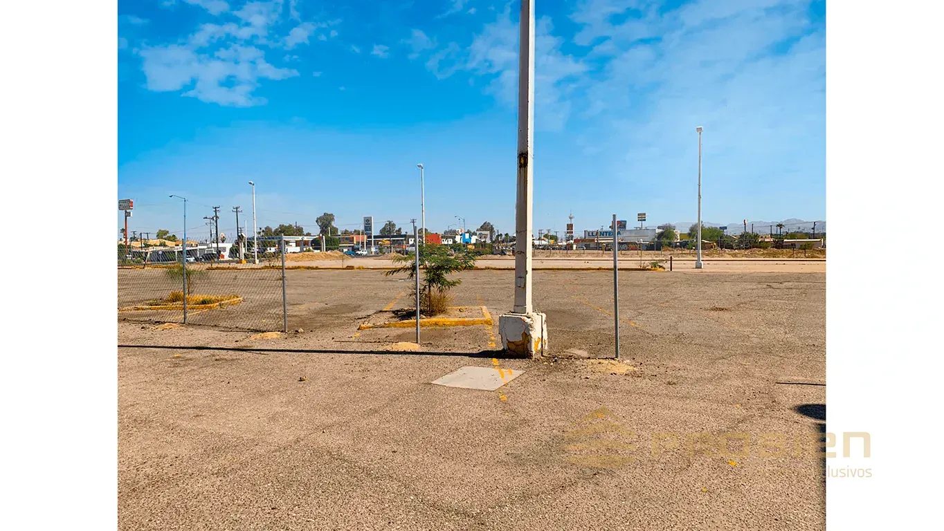 Bodega/Nave industrial en renta - Villa Fontana Mexicali - Foto 7 de 22