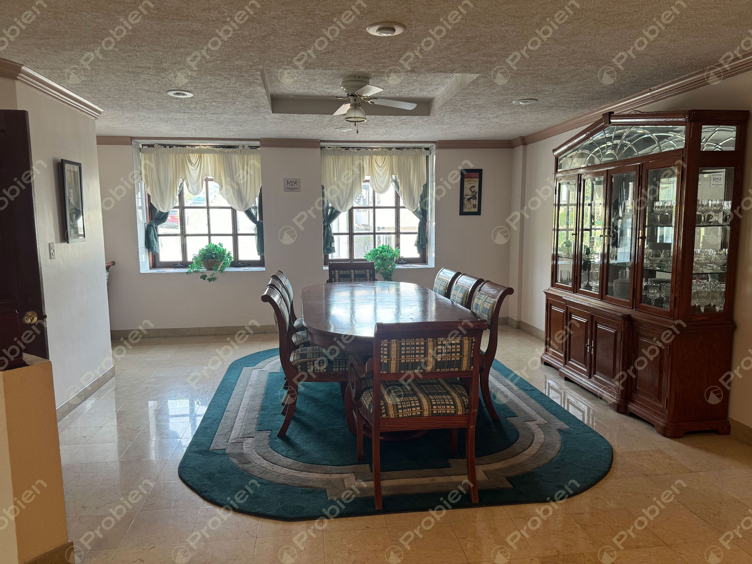 Hermosa casa en renta en Privada Del Fraccionamiento Laderas de Monterrey - Foto 2 de 27