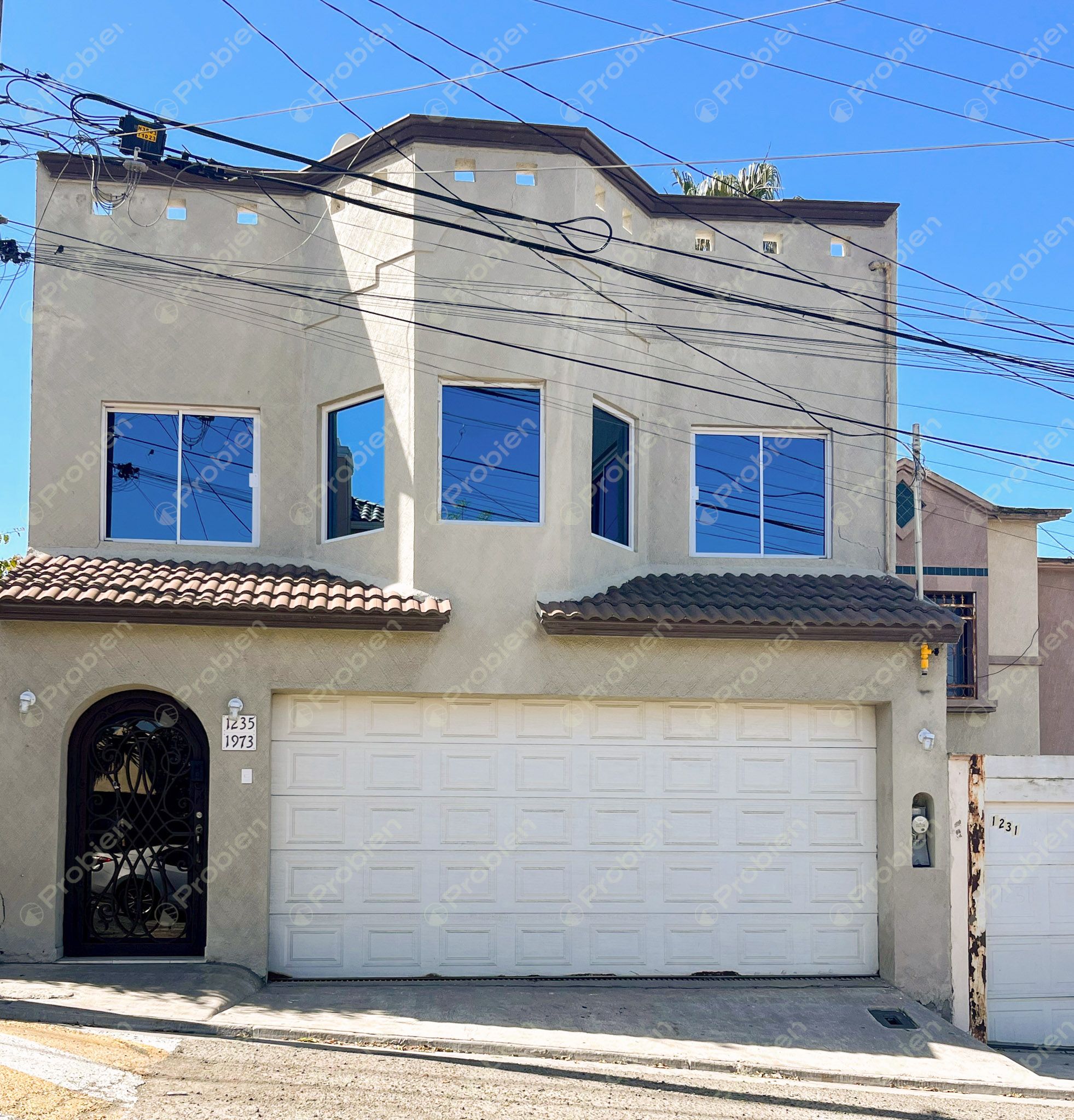 Casa en Renta en Playas de Tijuana Sección El Dorado con Paneles Solares y 4 Recámaras - Foto 2 de 15