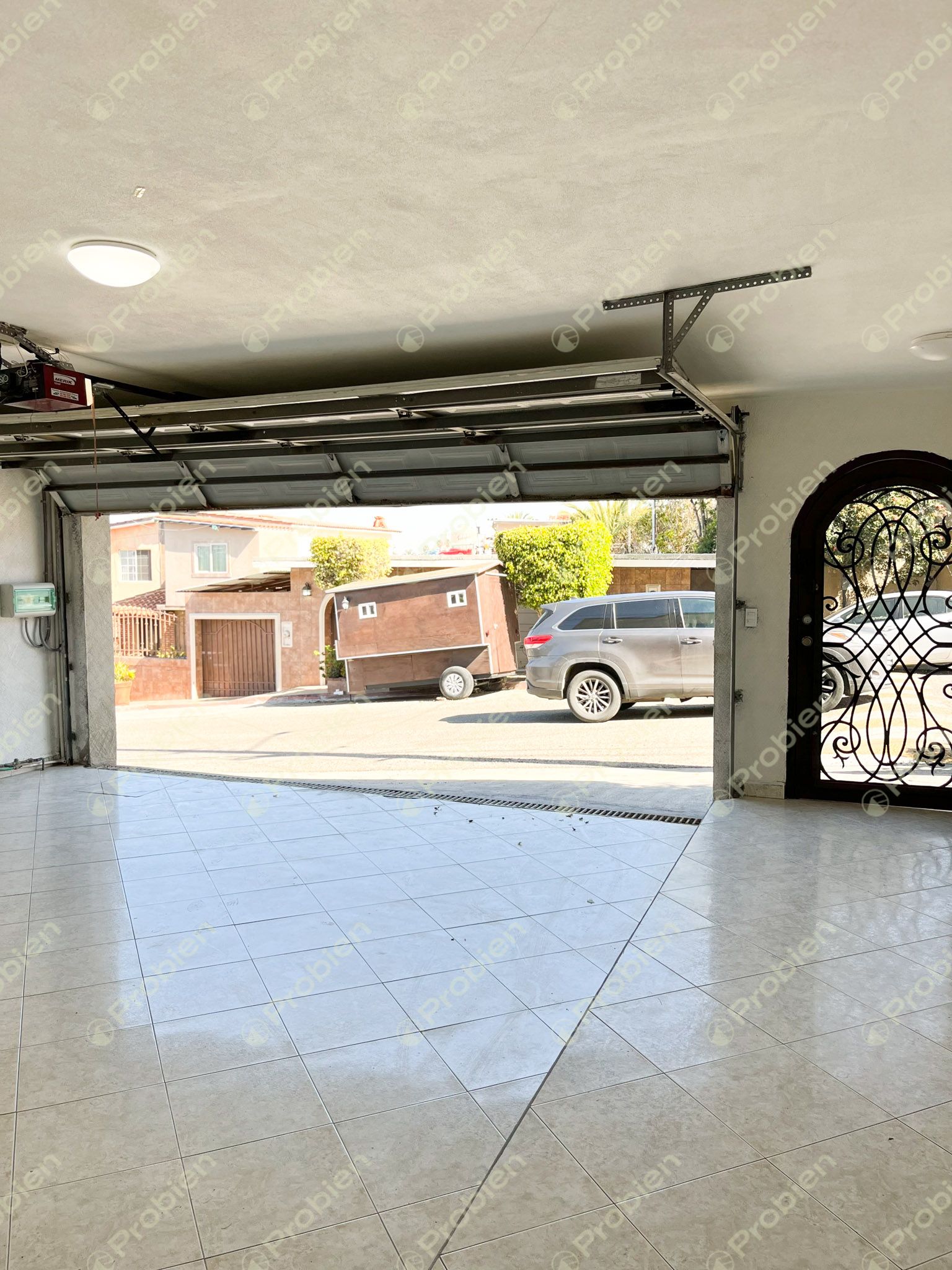 Casa en Renta en Playas de Tijuana Sección El Dorado con Paneles Solares y 4 Recámaras - Foto 4 de 15