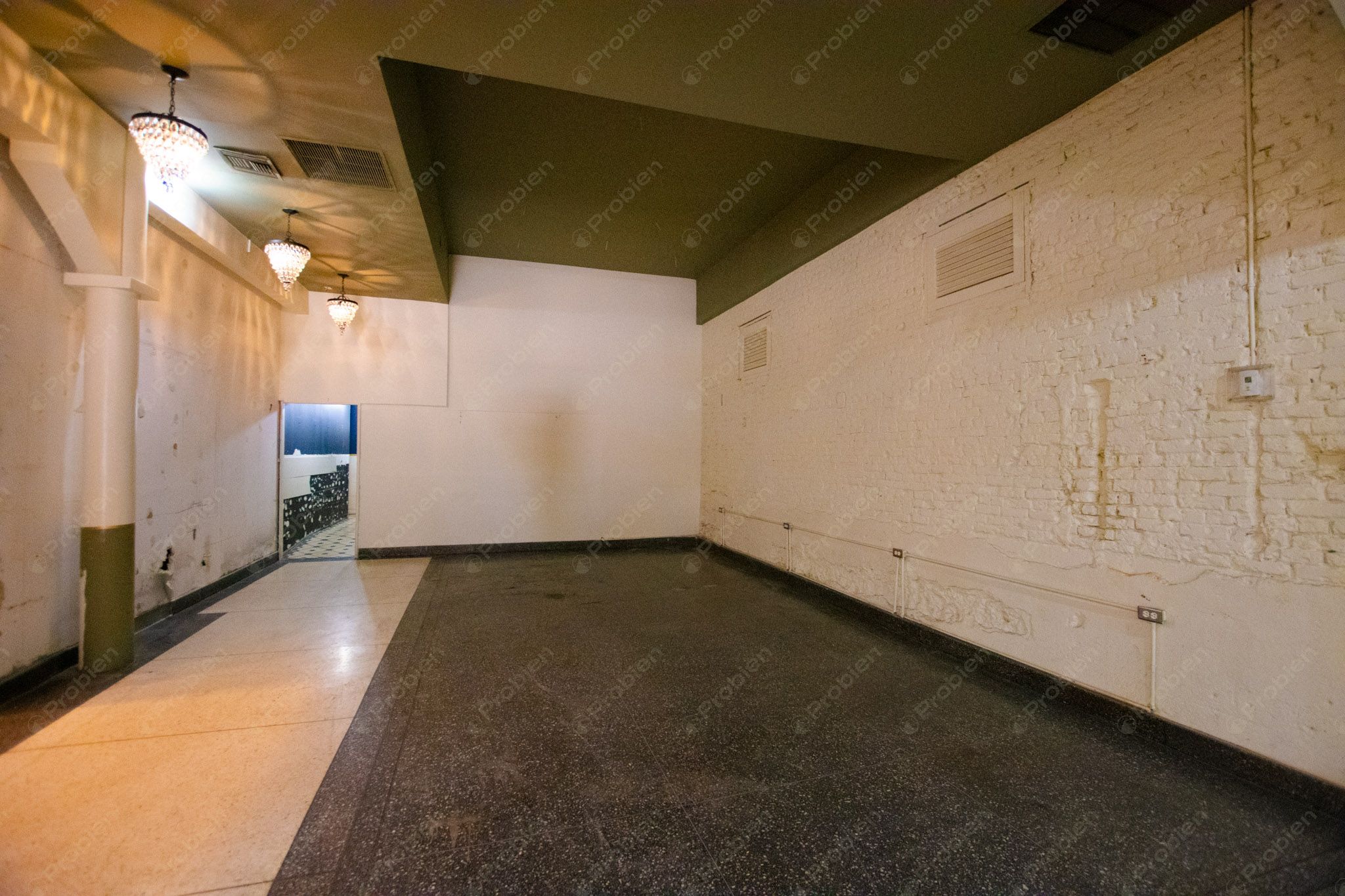 Local Comercial en Renta en Avenida Revolución – ¡Ubicación Estratégica! - Foto 7 de 22