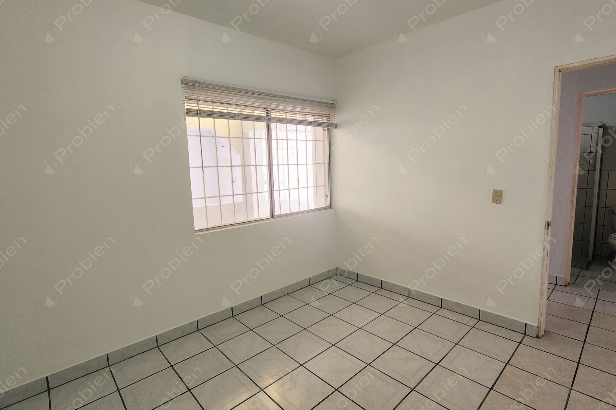 Casa renta en Playas de Tijuana, Calle del Volcán, con amplio patio - Foto 20 de 32