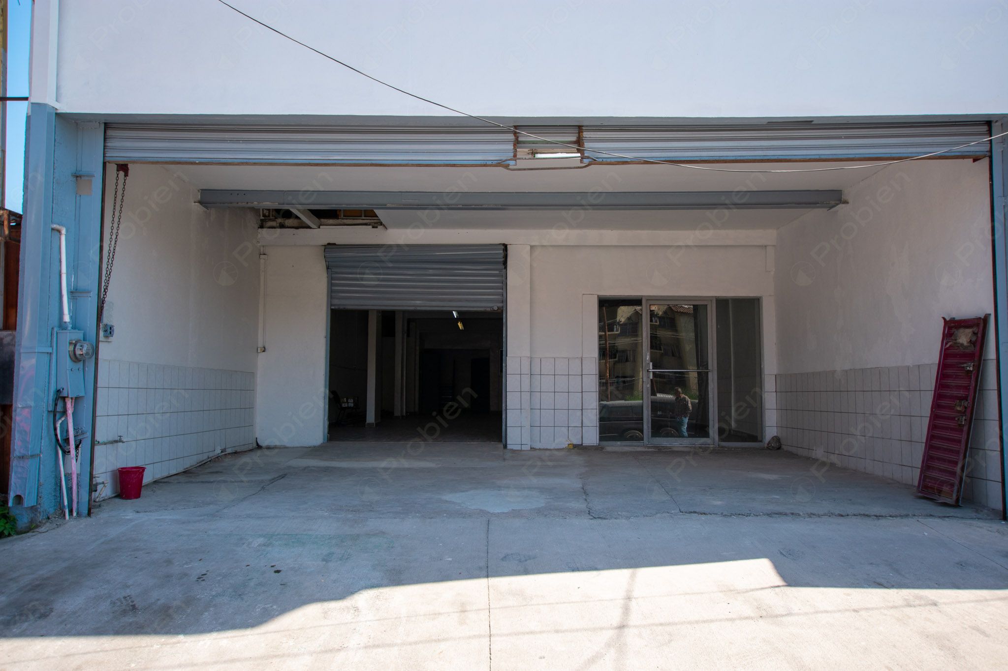 Bodega / Local en Renta sobre Vialidad Principal en Otay – 400 m² con Gran Potencial Comercial - Foto 3 de 16