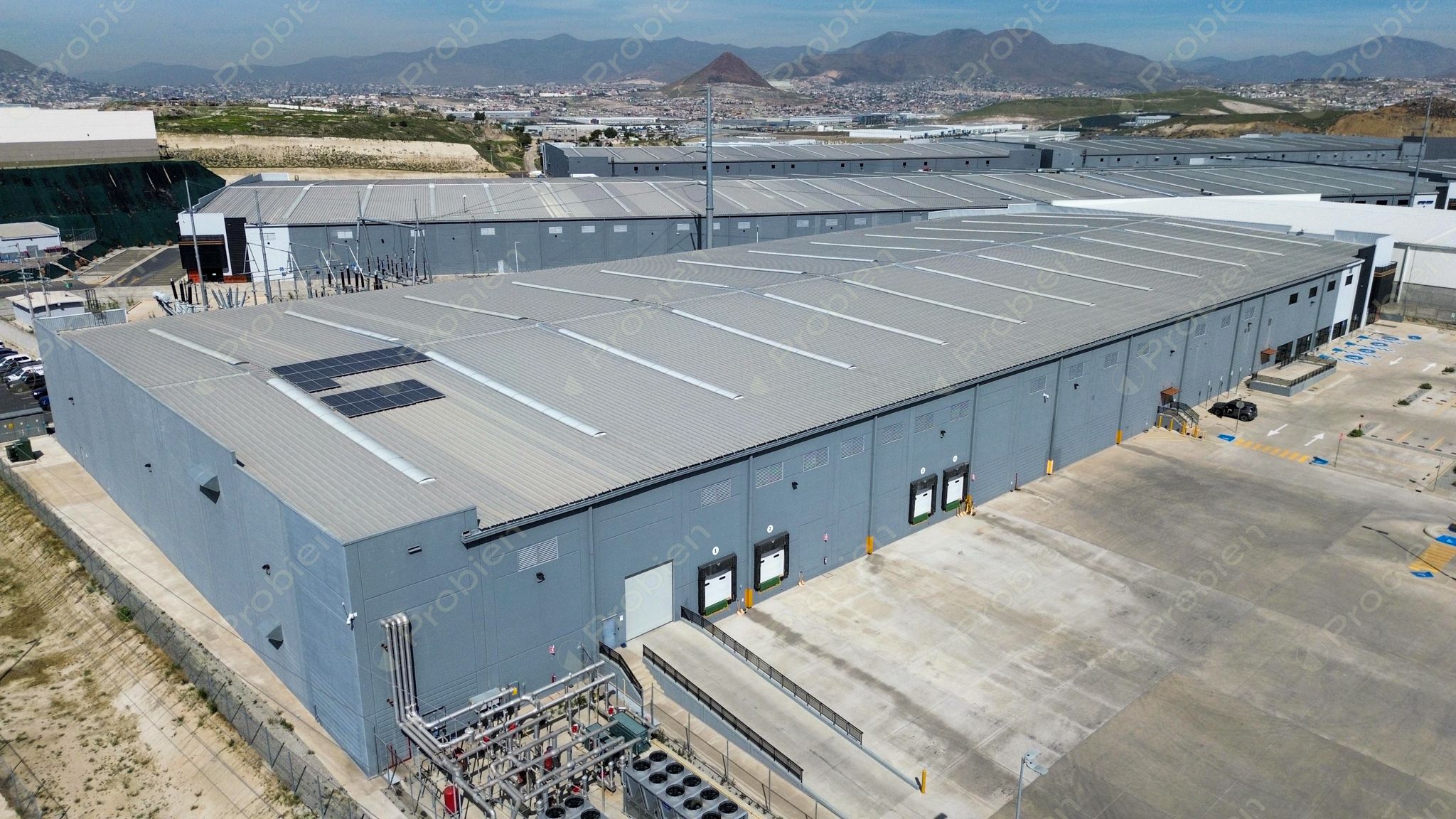 101,228 S.F. / Industrial Stand Alone Building / Tijuana / Submarket Florido - Blvd. 2000 - Foto 2 de 7